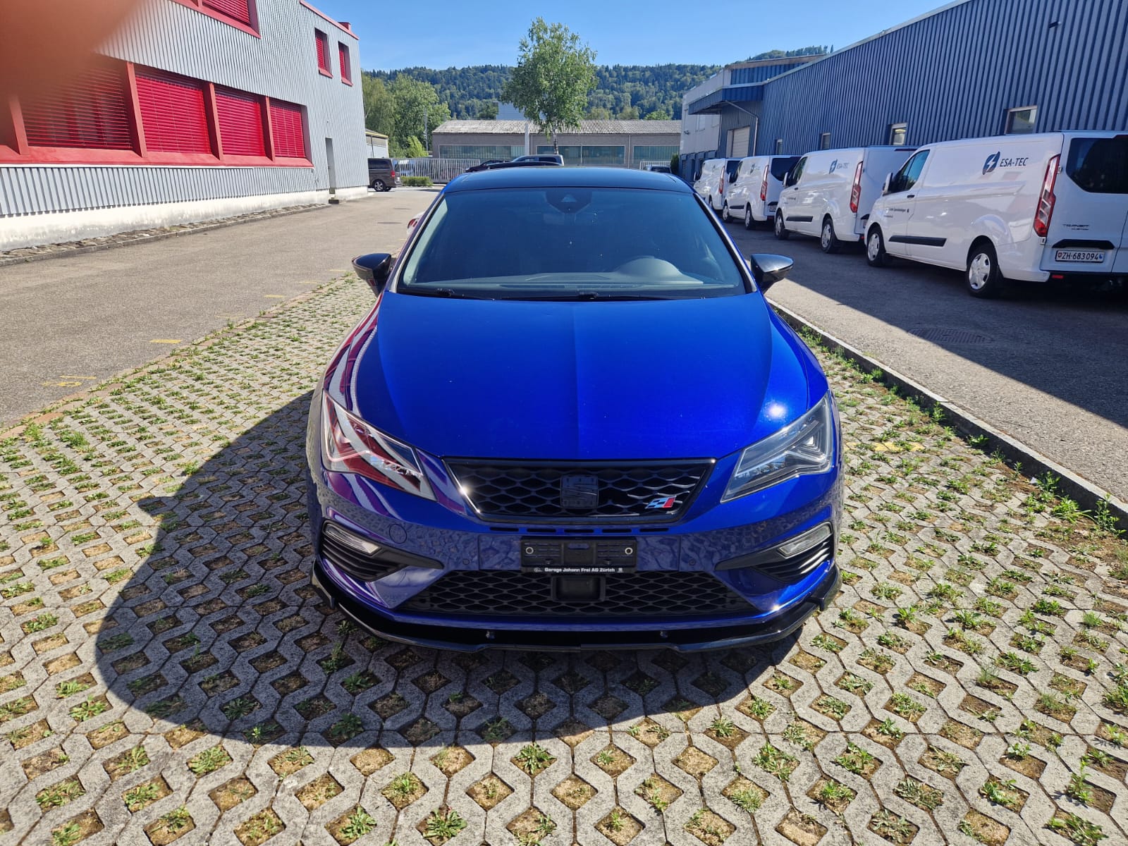 SEAT Leon 2.0 TSI Cupra 300 DSG-image-6