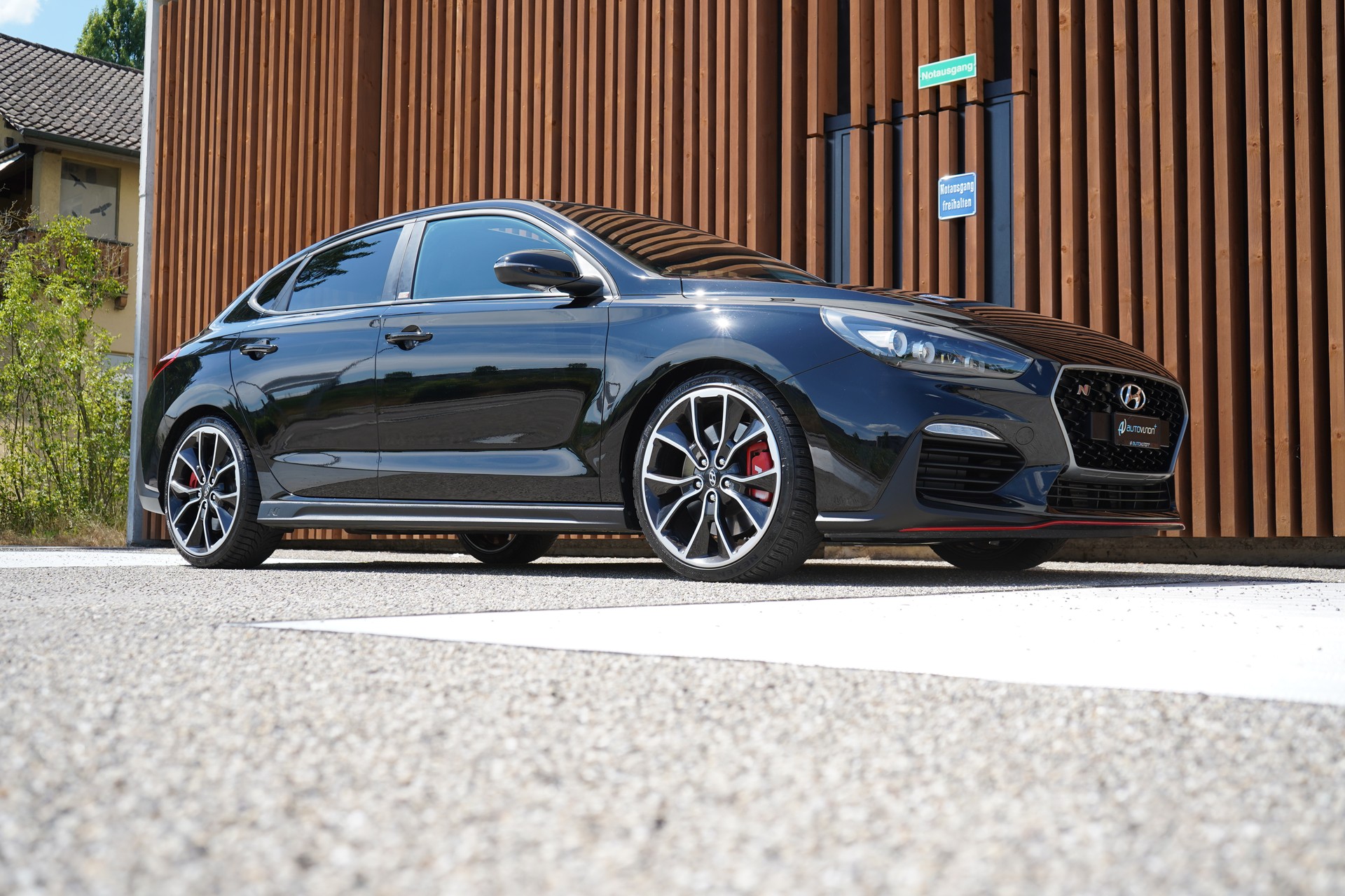 HYUNDAI i30 FASTBACK N 2.0 T-GDi l 275 PS-image-12