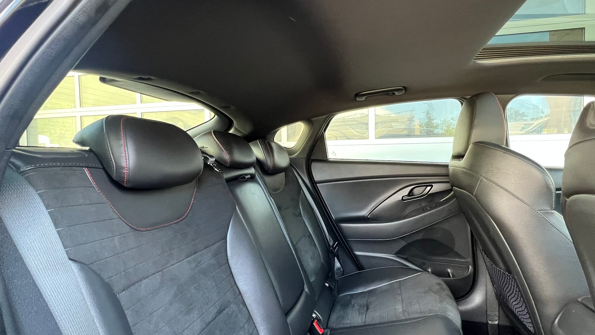 HYUNDAI i30 FASTBACK N 2.0 T-GDi l 275 PS-image-27