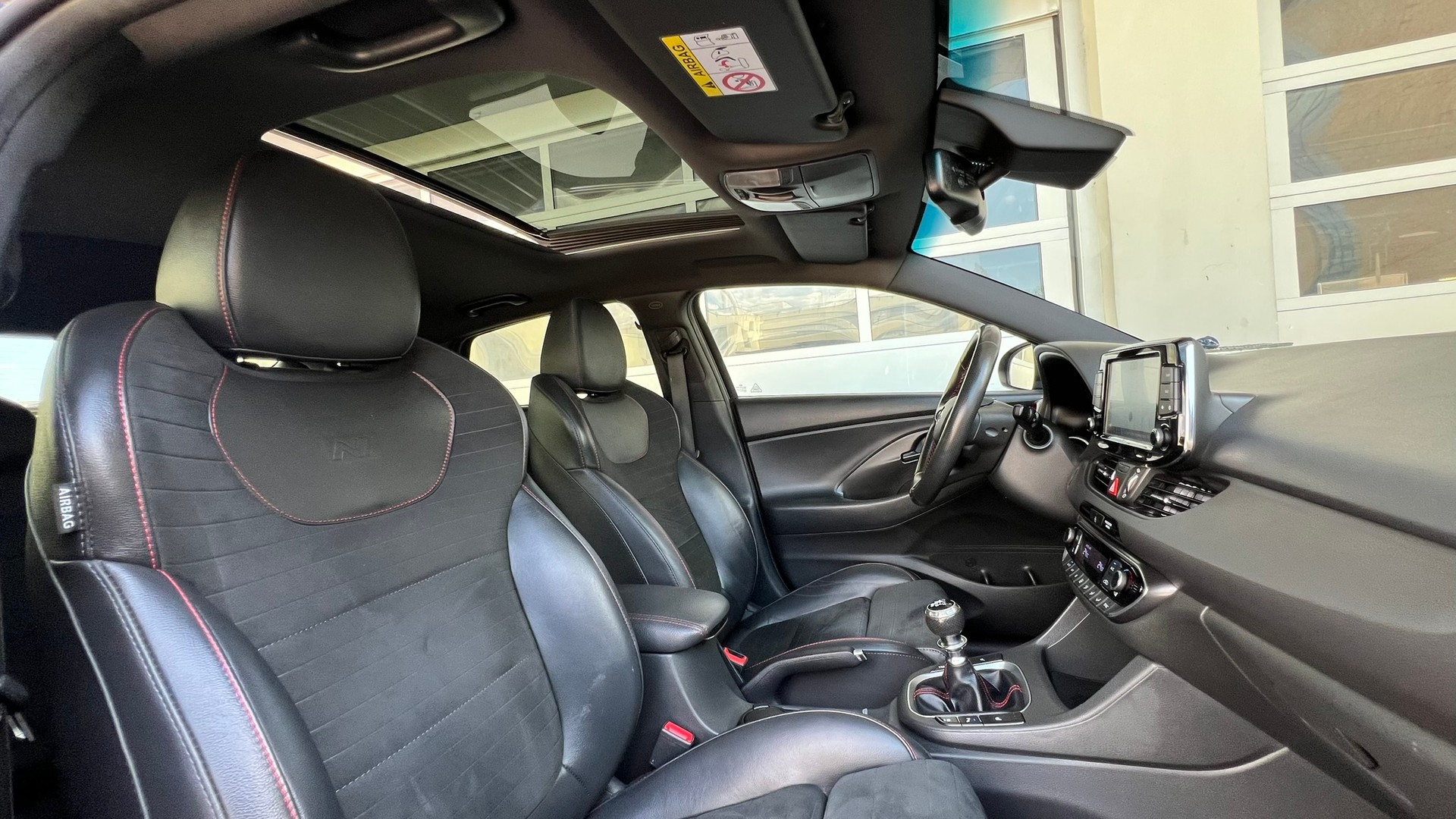 HYUNDAI i30 FASTBACK N 2.0 T-GDi l 275 PS-image-25