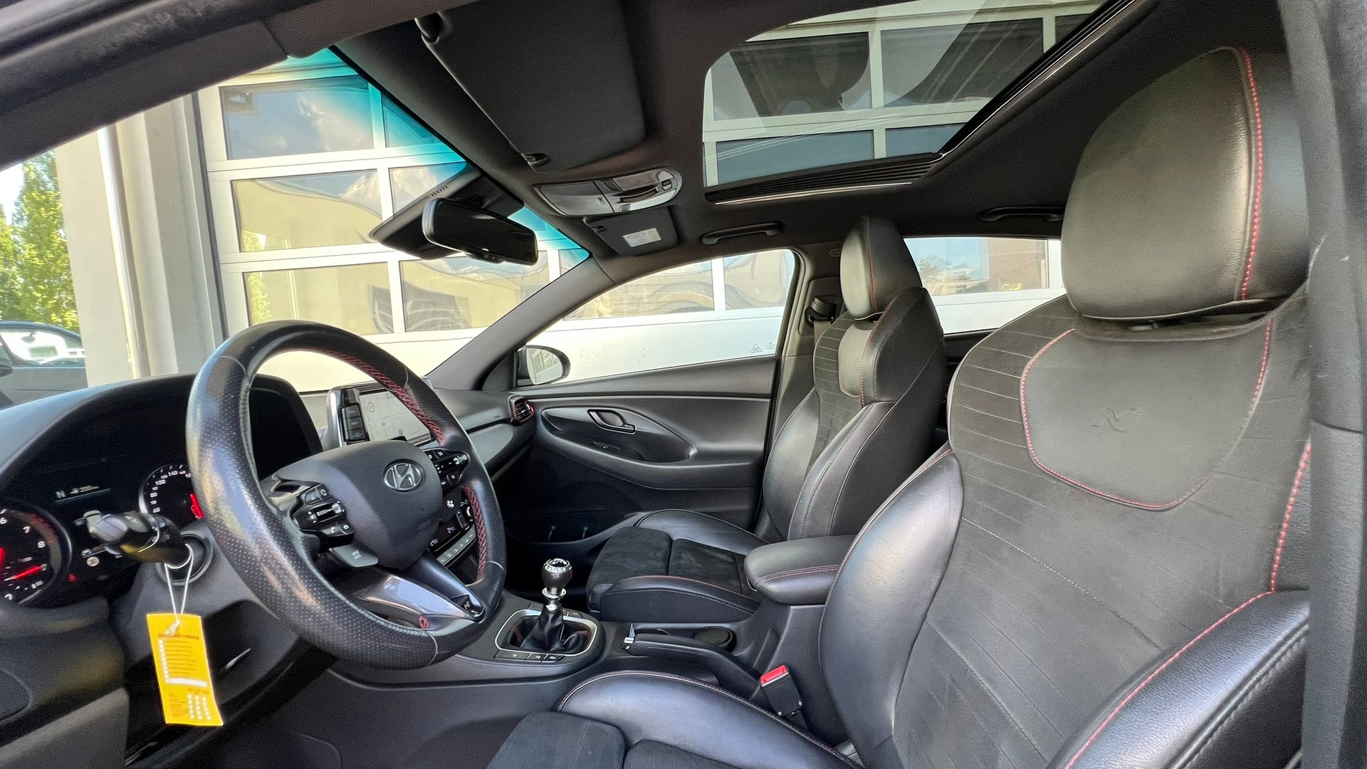 HYUNDAI i30 FASTBACK N 2.0 T-GDi l 275 PS-image-22