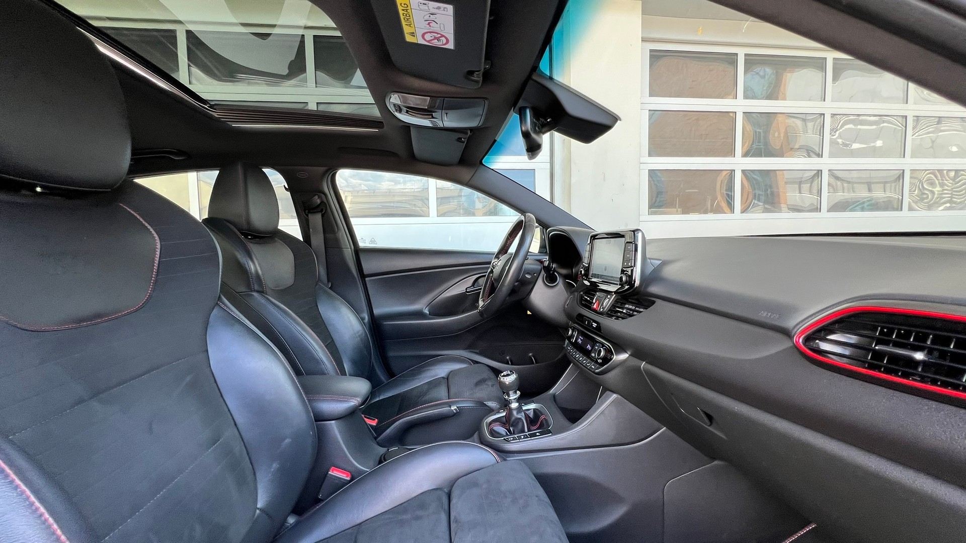 HYUNDAI i30 FASTBACK N 2.0 T-GDi l 275 PS-image-23