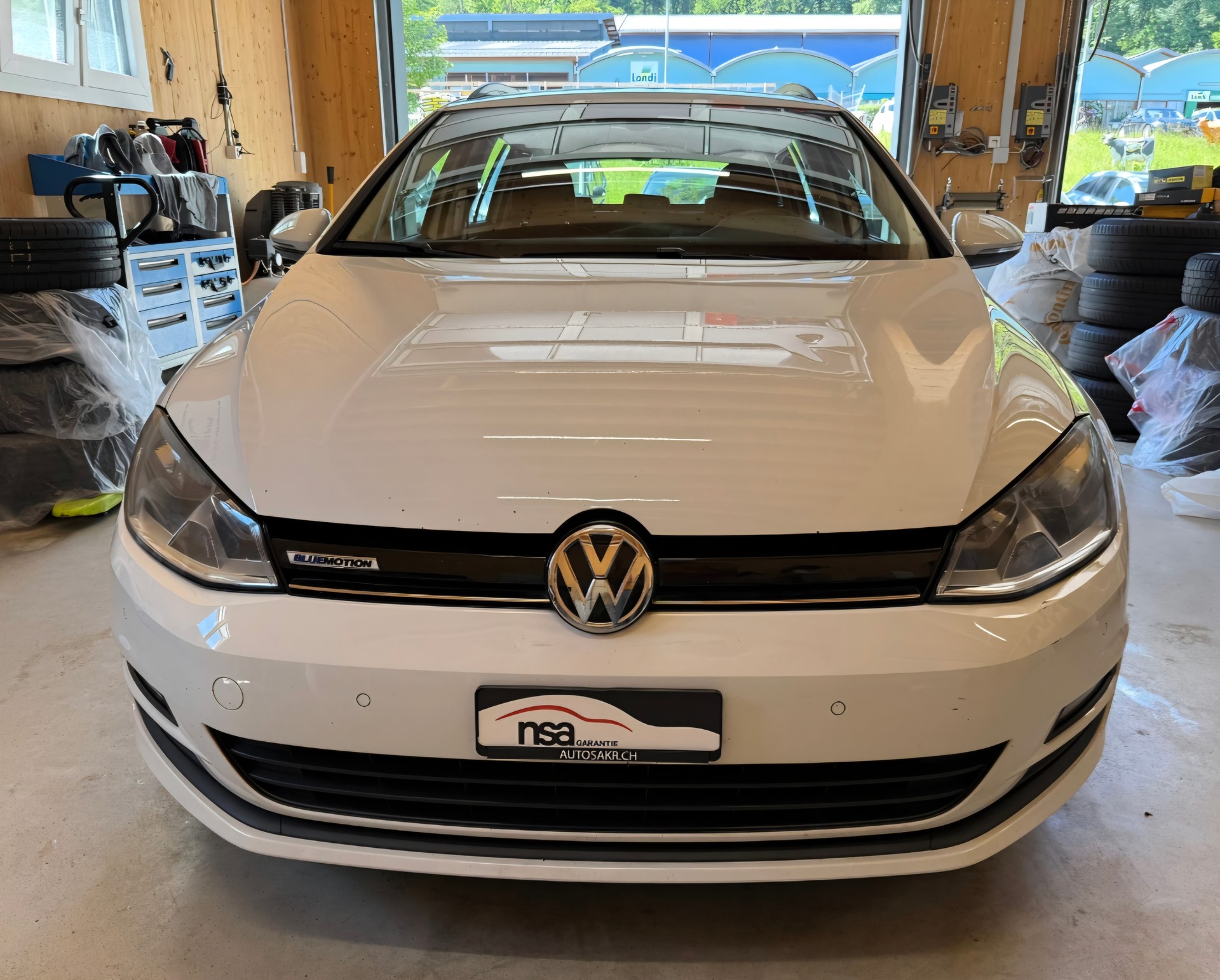 VW Golf Variant 1.0 TSI BlueMotion Comfortline DSG-image-1
