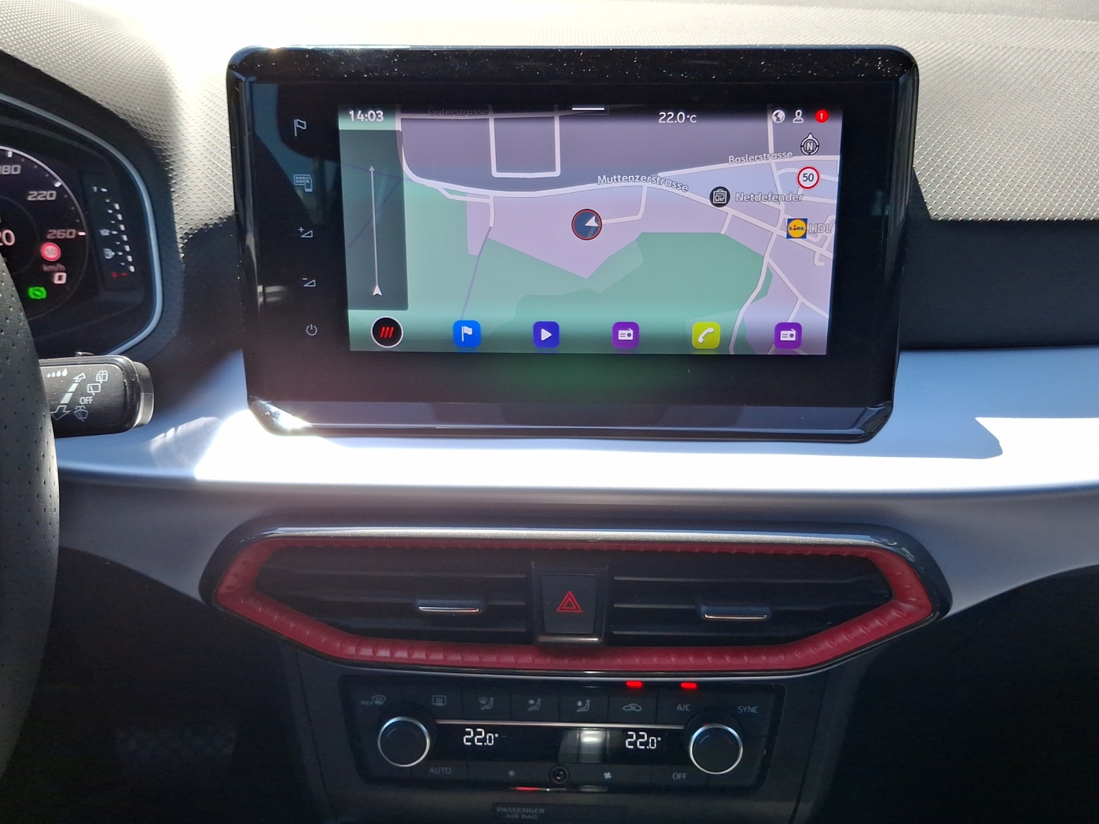 SEAT Arona 1.0 TSI Eco FR DSG-image-10