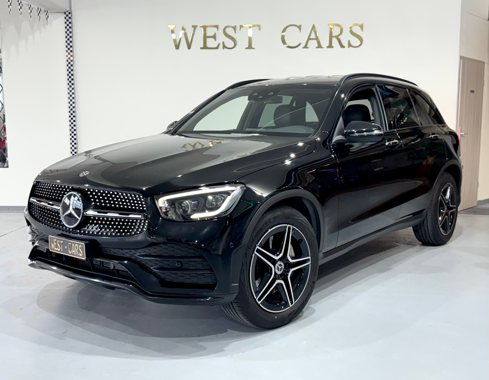 MERCEDES-BENZ GLC 200 AMG Line 4Matic 9G-Tronic Facelift-image-0