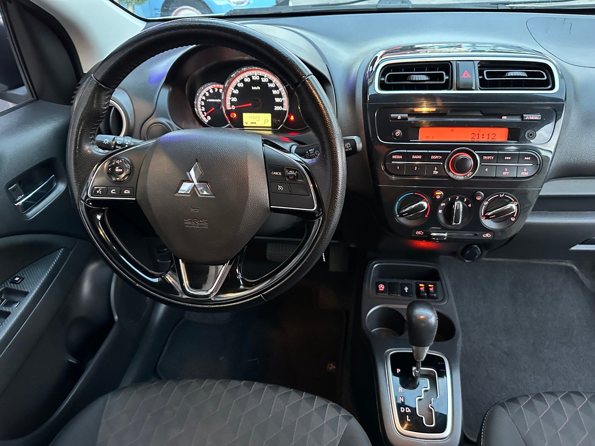 MITSUBISHI Space Star 1.2 CVT Diamond-image-11