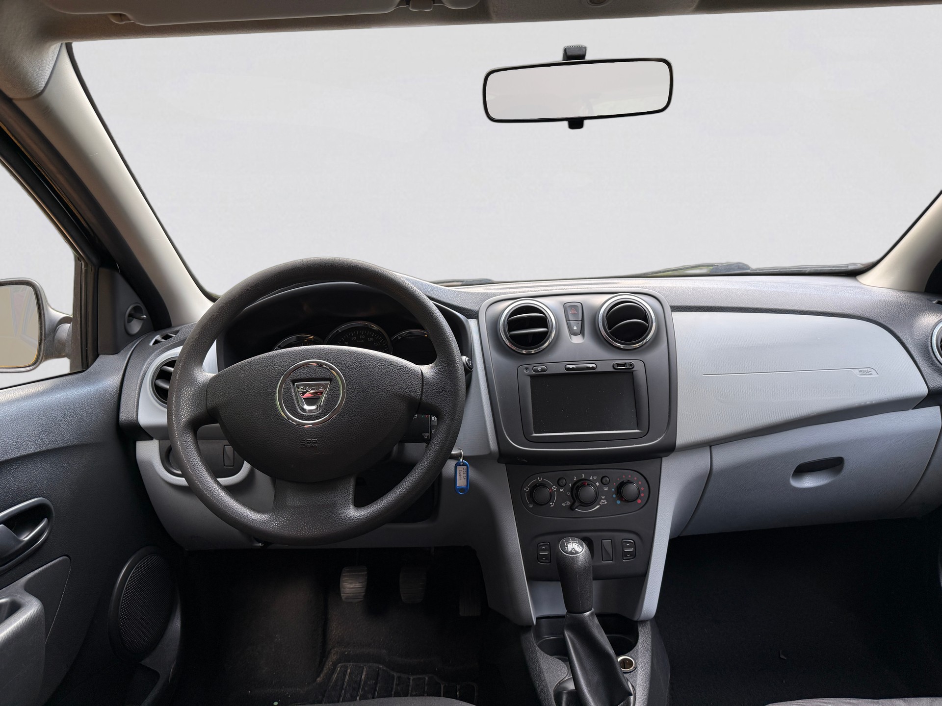 DACIA Sandero 1.2 Ambiance-image-11
