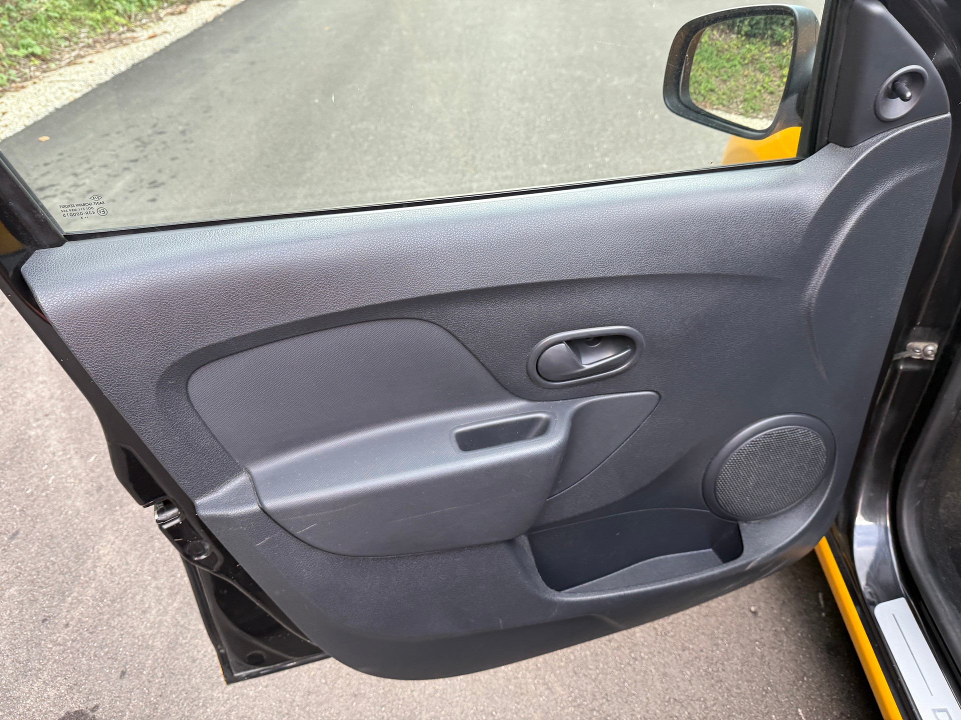 DACIA Sandero 1.2 Ambiance-image-13