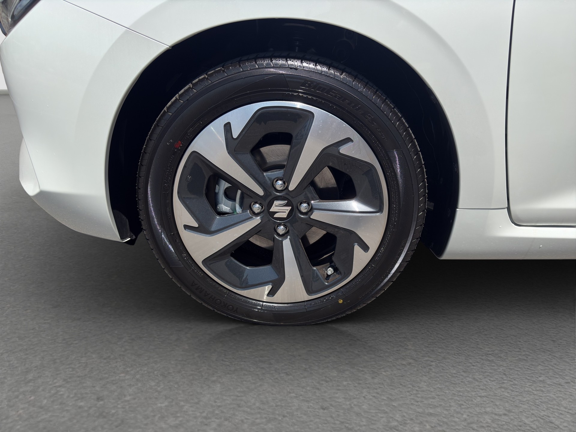 SUZUKI Swift 1.2 Compact Top Hybrid CVT-image-20