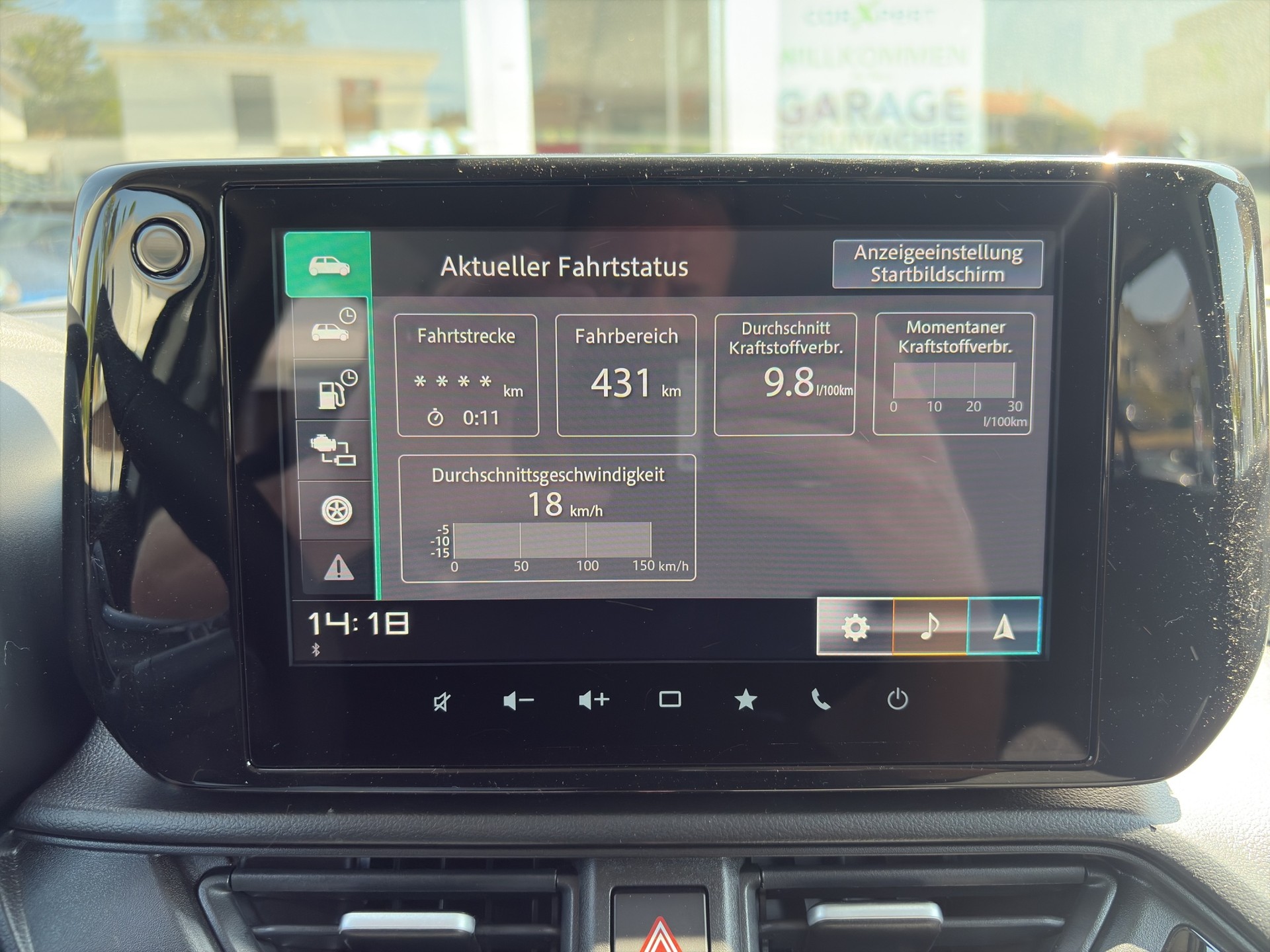 SUZUKI Swift 1.2 Compact Top Hybrid CVT-image-22