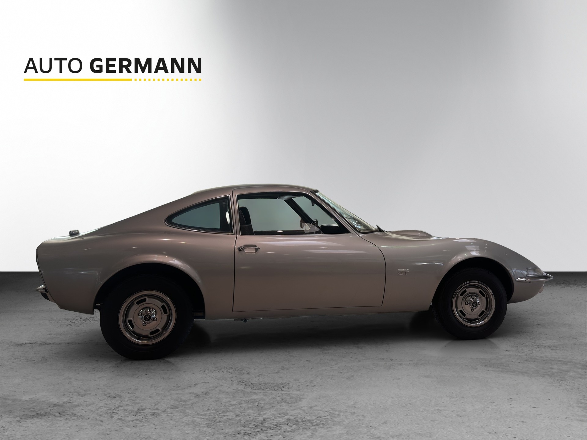 OPEL 1900 GT-image-10