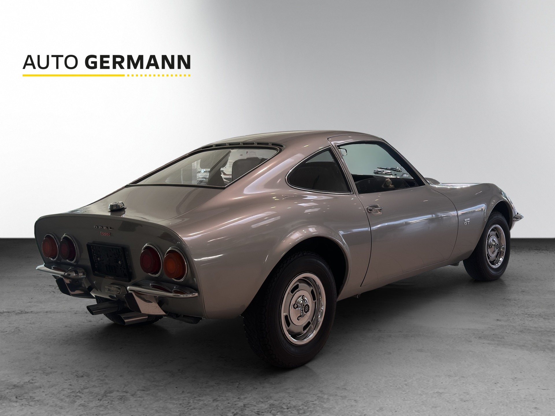 OPEL 1900 GT-image-14