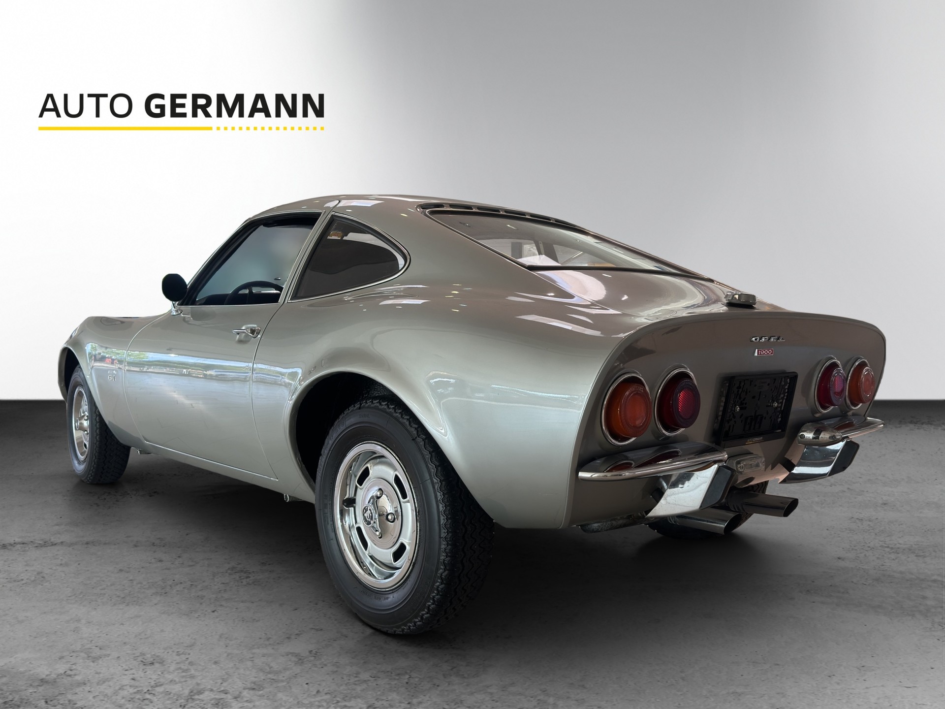 OPEL 1900 GT-image-15