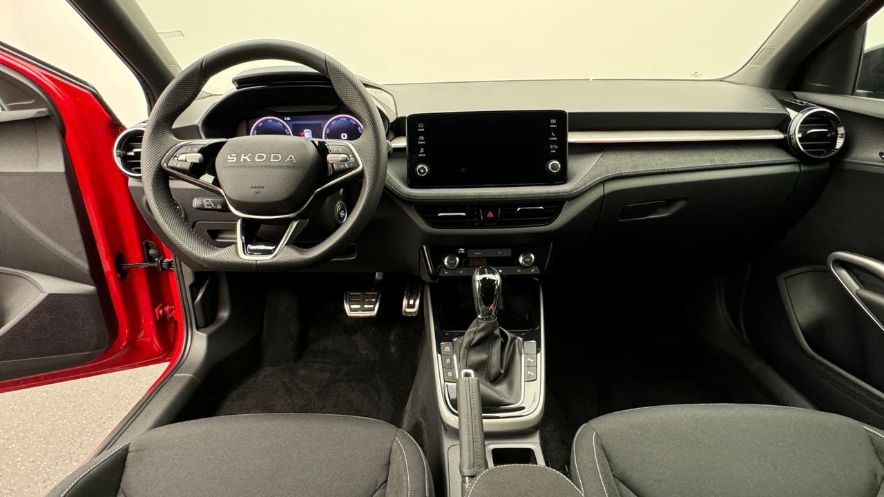 SKODA Fabia 1.5 TSI Monte Carlo DSG-image-5