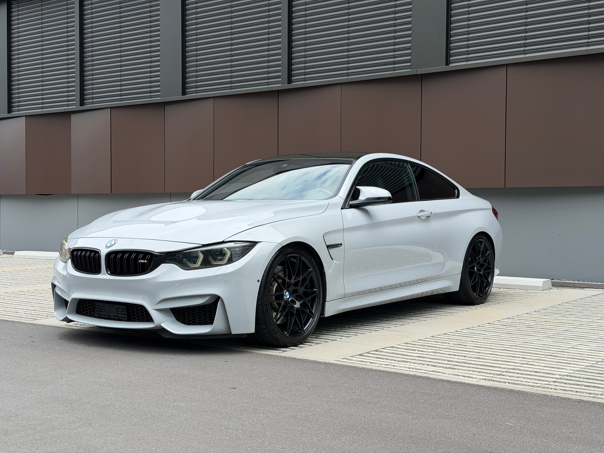 BMW M4 Coupé DKG *Stage2-Turbolader* *Titan-Auspuffanlage*-image-0