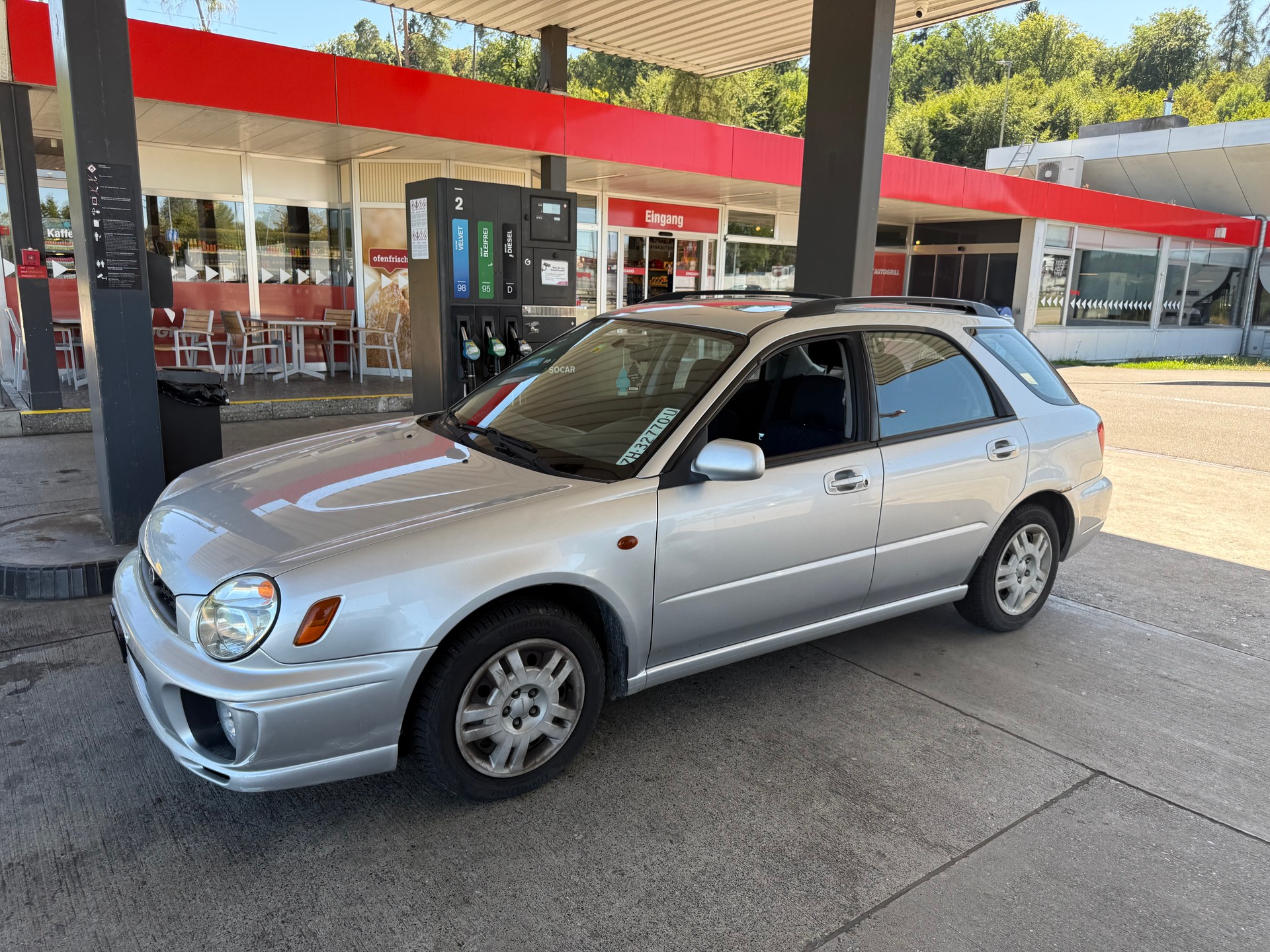 SUBARU Impreza 2.0-image-0