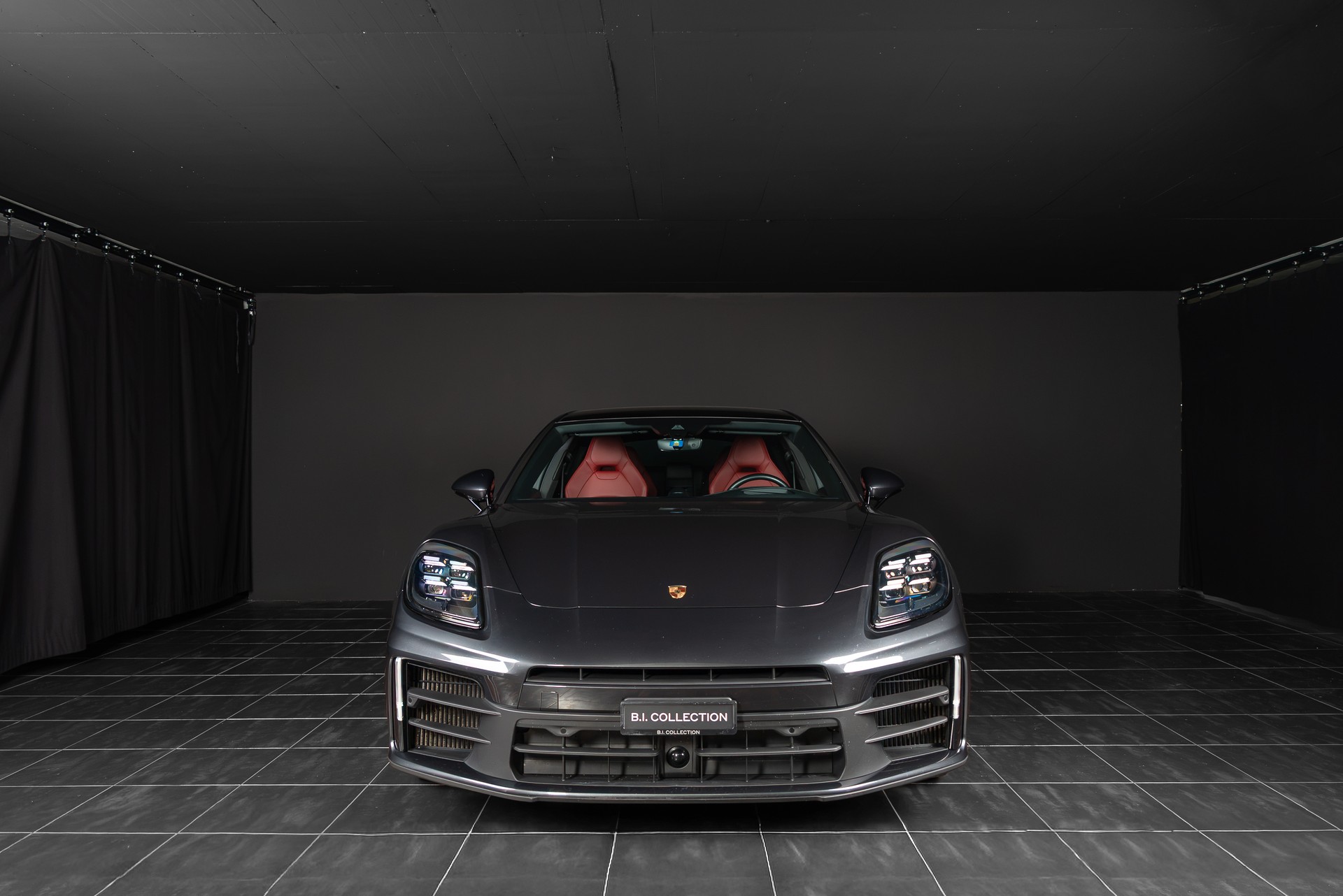 PORSCHE Panamera 4 PDK-image-4