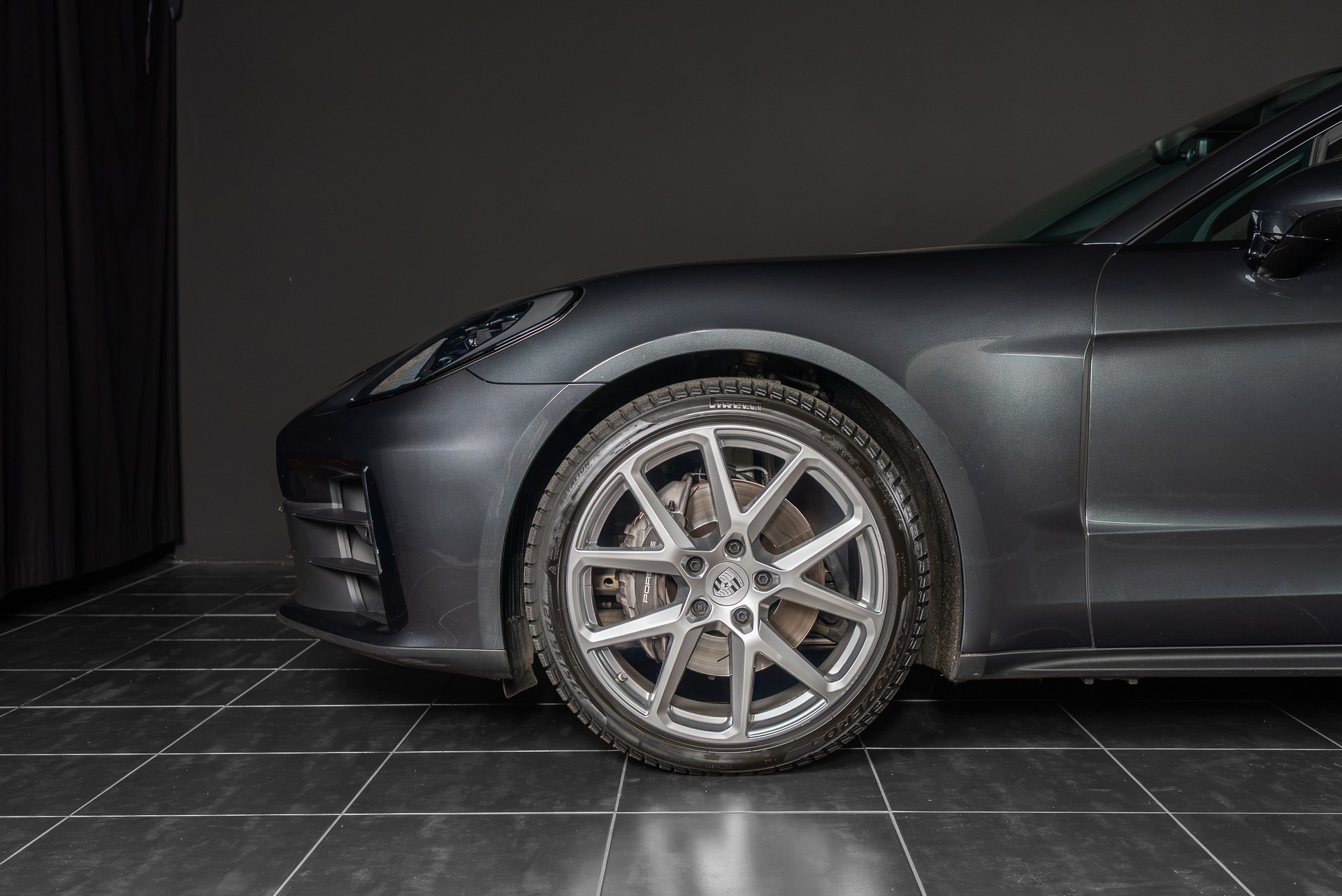 PORSCHE Panamera 4 PDK-image-2