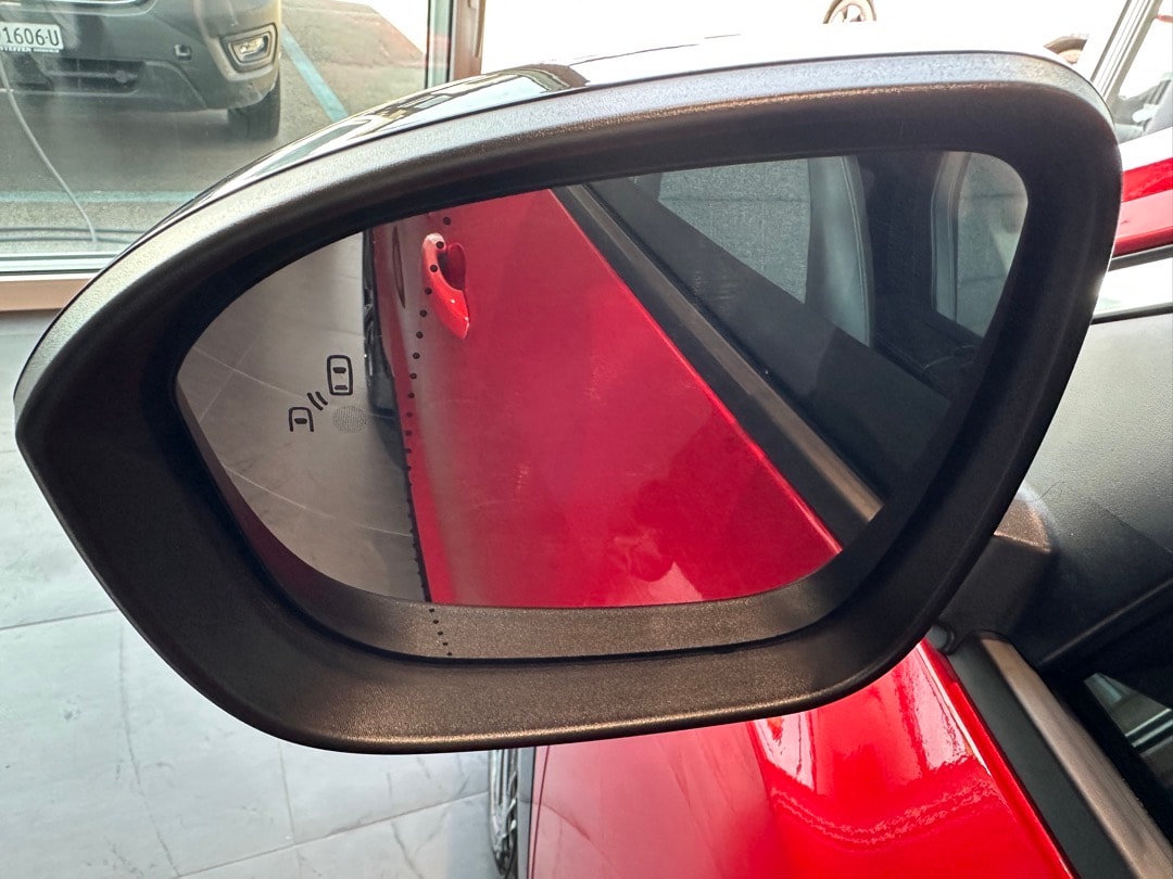 RENAULT Espace 1.2 E-Tech 200 Techno 7-Sitze-image-4