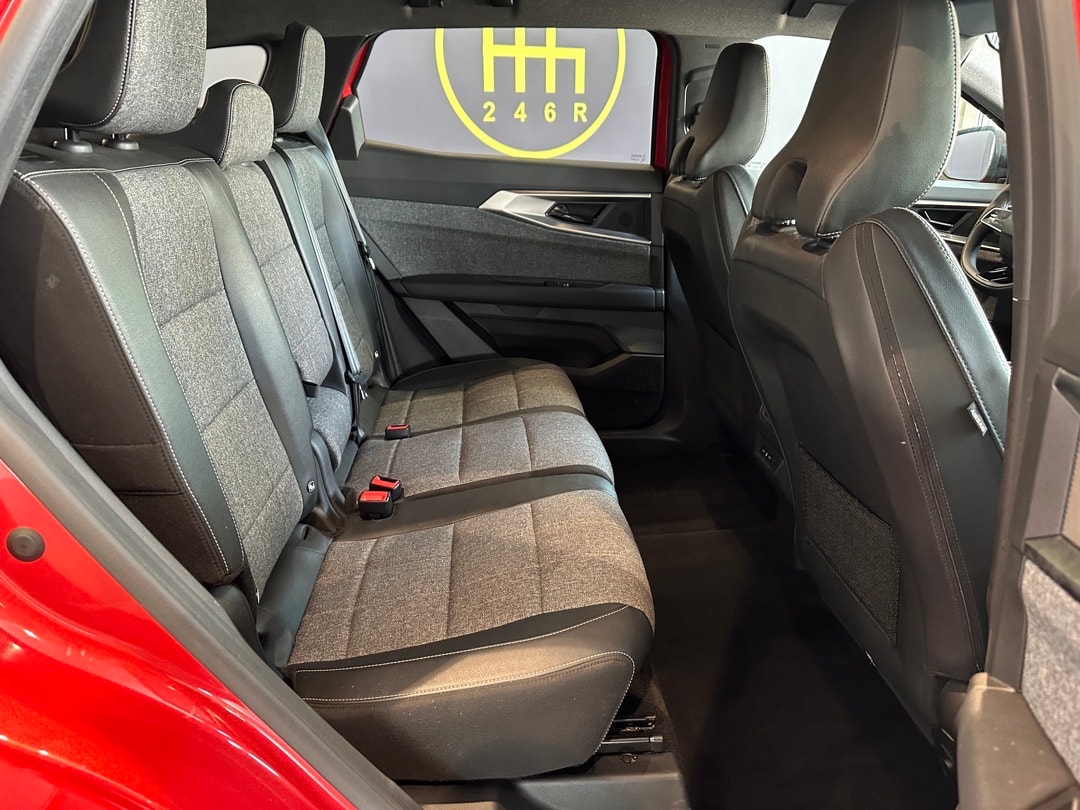 RENAULT Espace 1.2 E-Tech 200 Techno 7-Sitze-image-21
