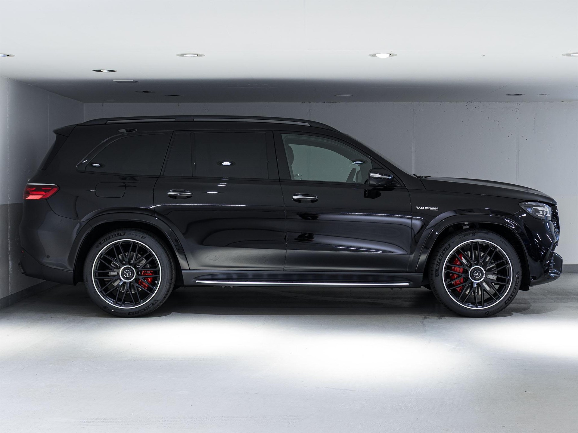 MERCEDES-BENZ GLS 63 AMG 4MATIC+-image-1