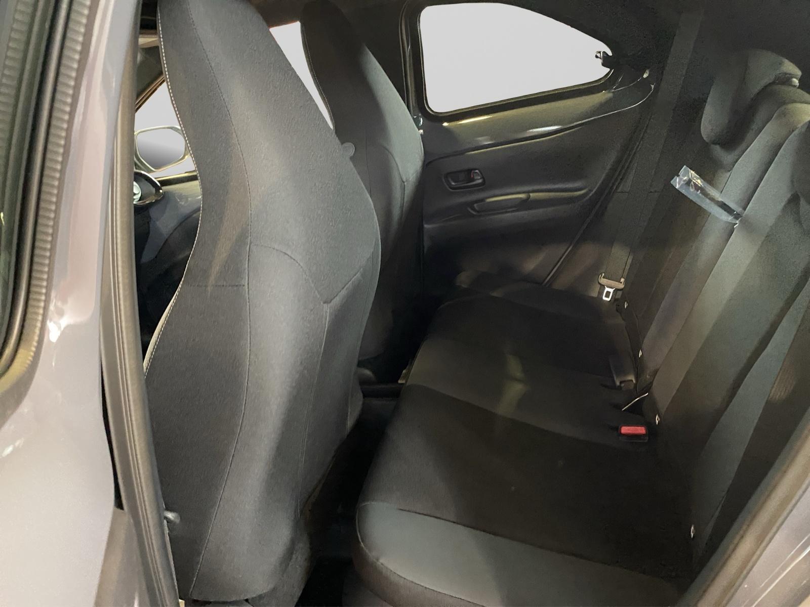 TOYOTA Aygo X 1.5 VVT-i HSD GR Sport-image-8