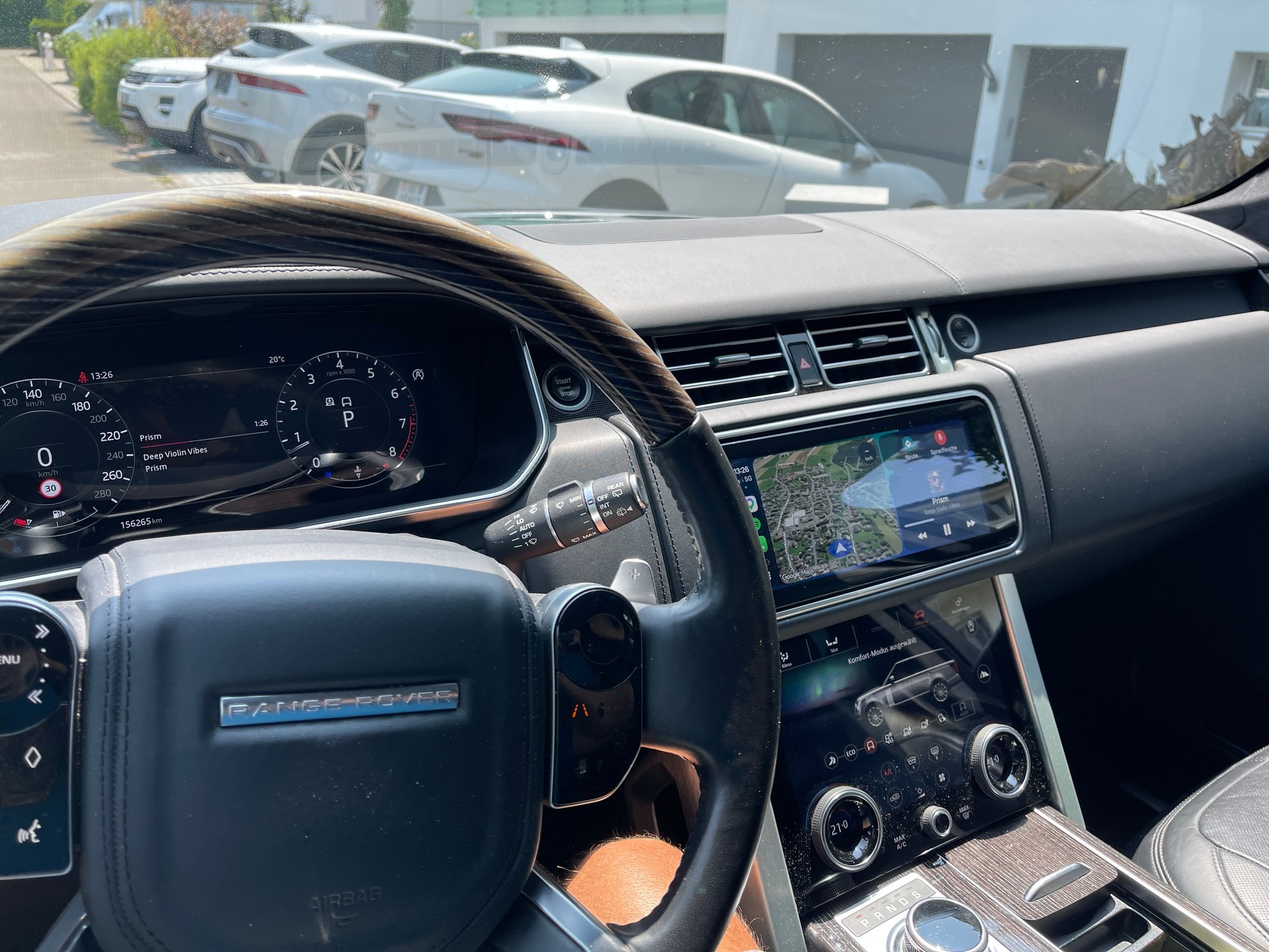 LAND ROVER 5.0 V8 SC Vogue Autobiography-image-2
