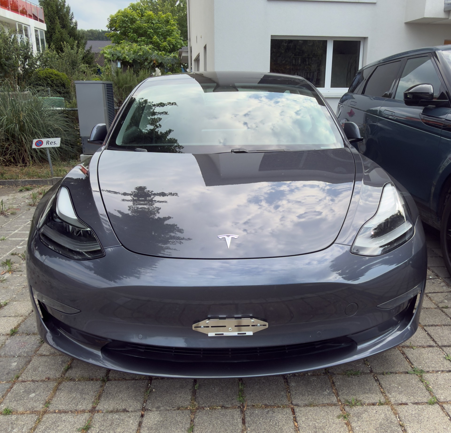 TESLA Long Range D-image-0