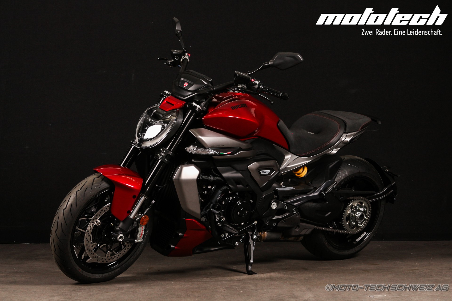 DUCATI X Diavel V4-image-5