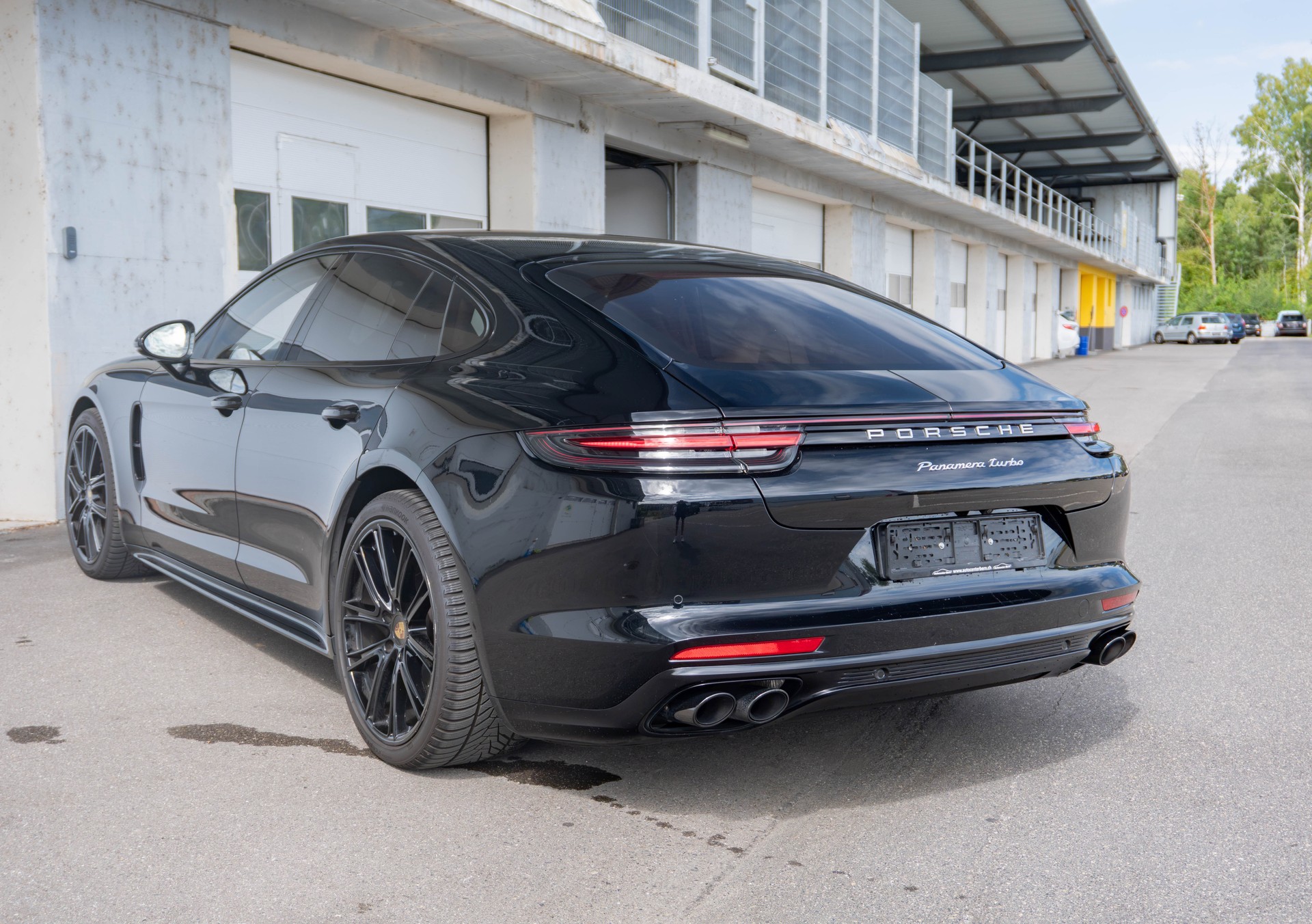 PORSCHE Panamera Turbo PDK-image-6