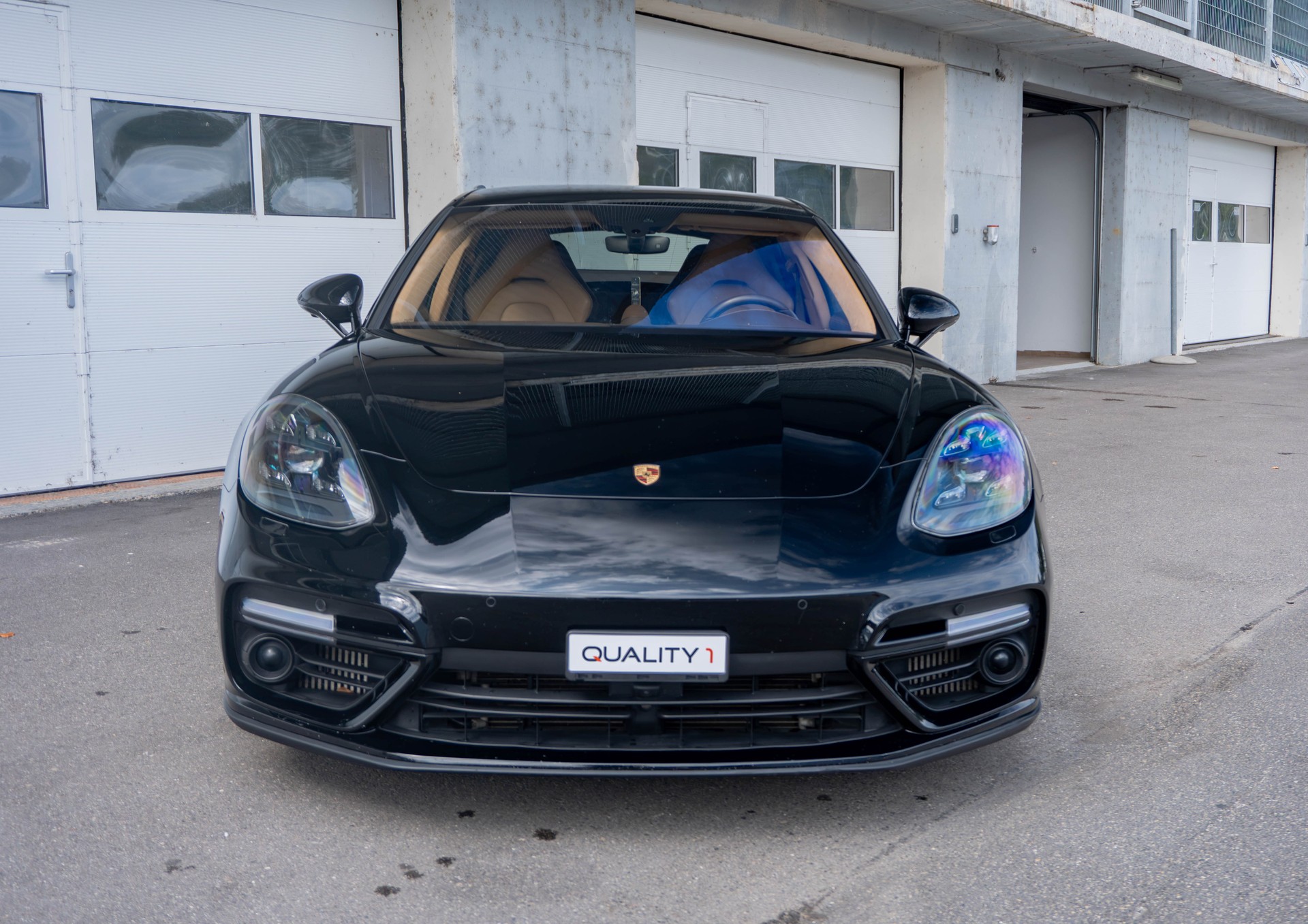 PORSCHE Panamera Turbo PDK-image-1