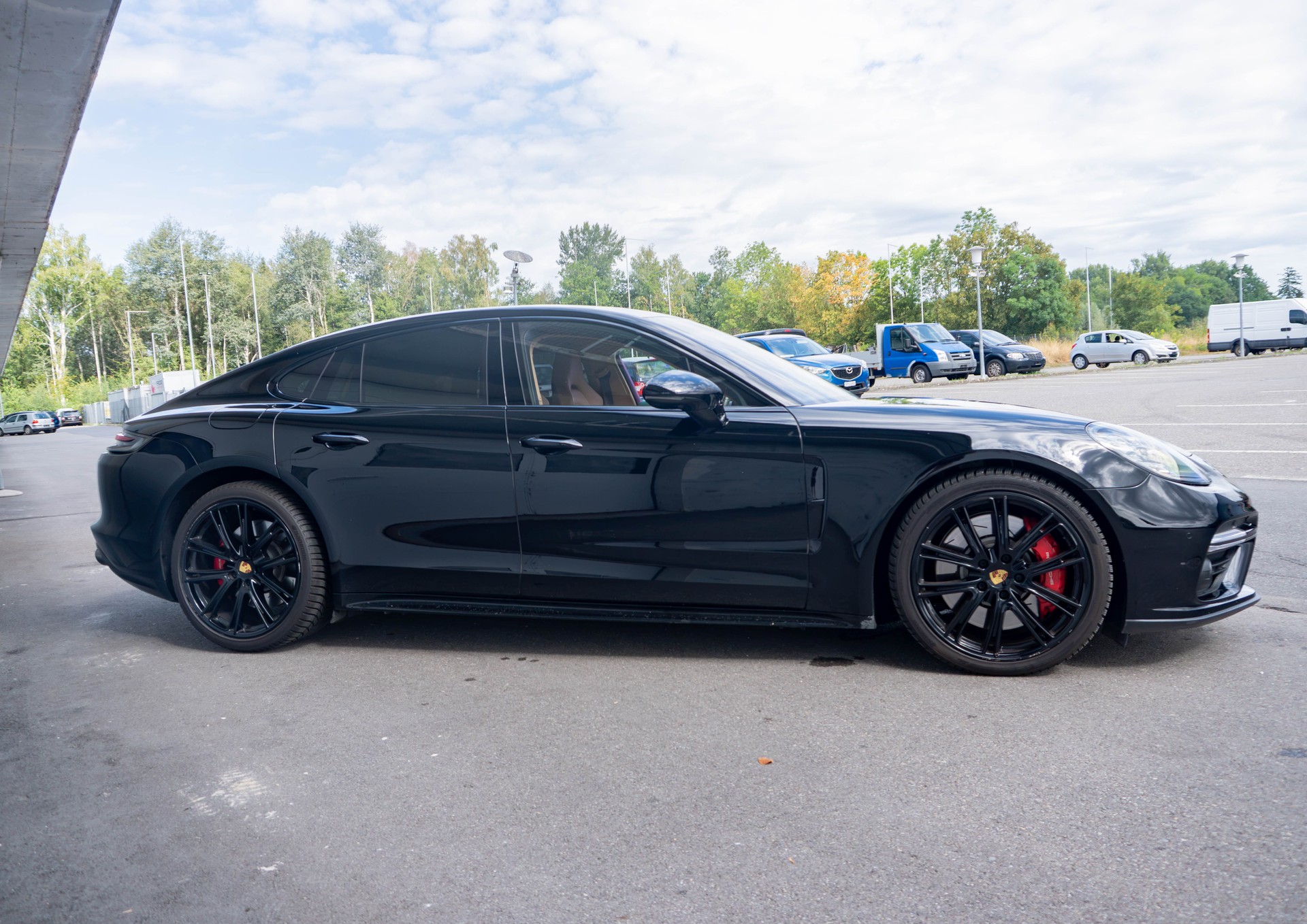PORSCHE Panamera Turbo PDK-image-3