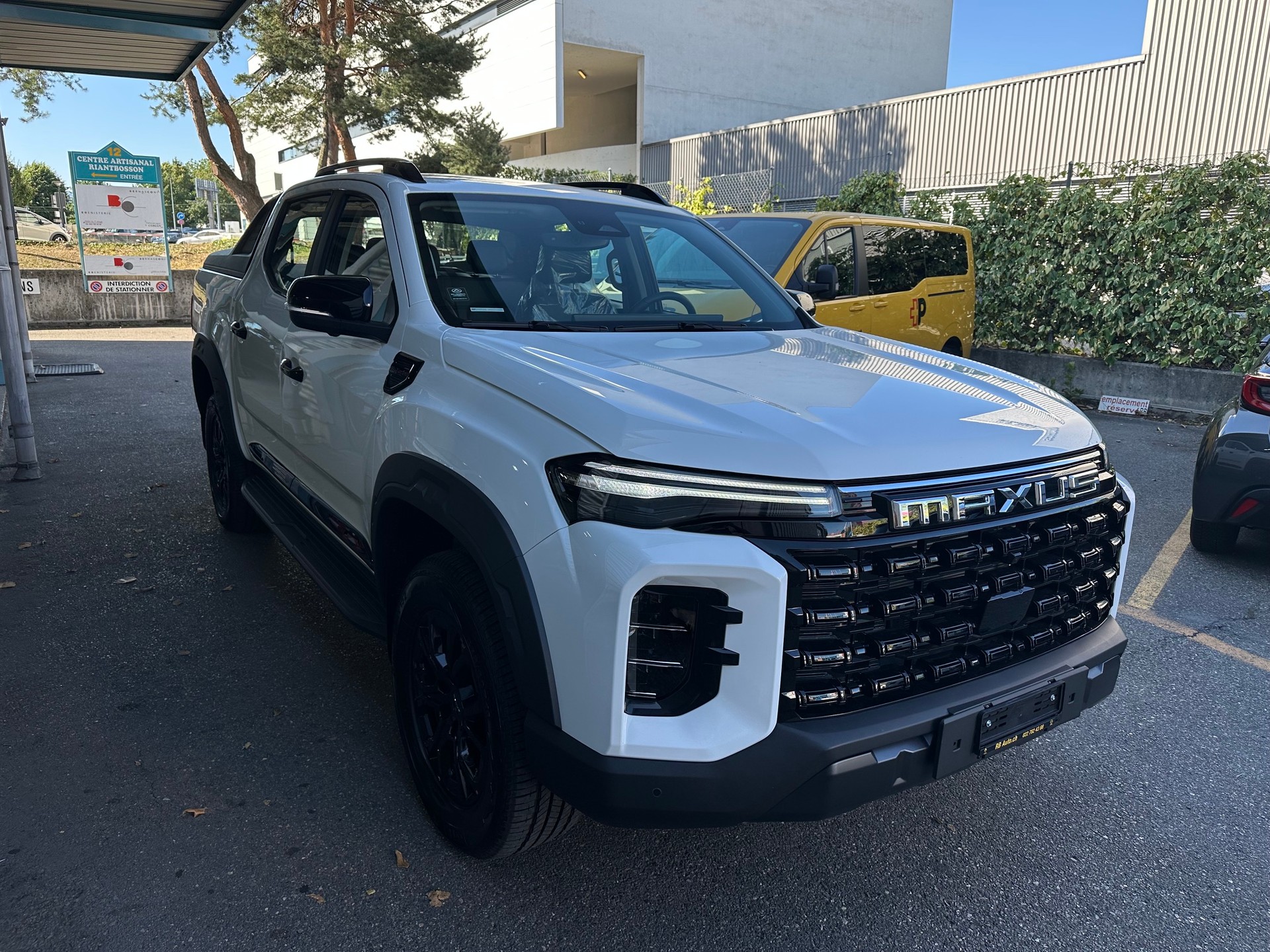 MAXUS T60 Max 2.0TDI 4x4 Automat-image-5