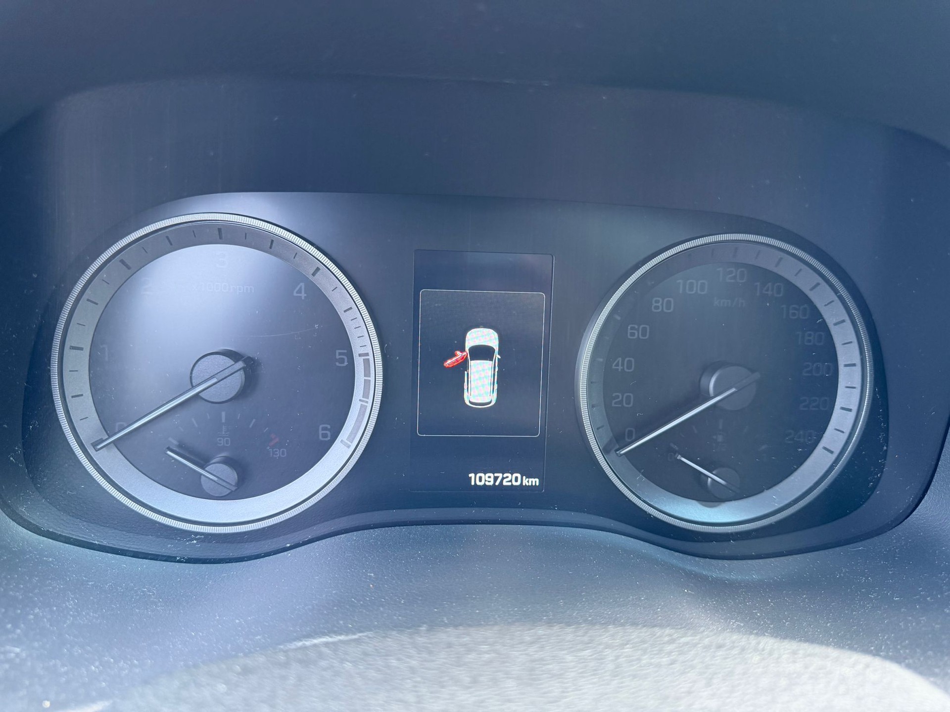 HYUNDAI Tucson 2.0 CRDI Vertex 4WD Automatic-image-15
