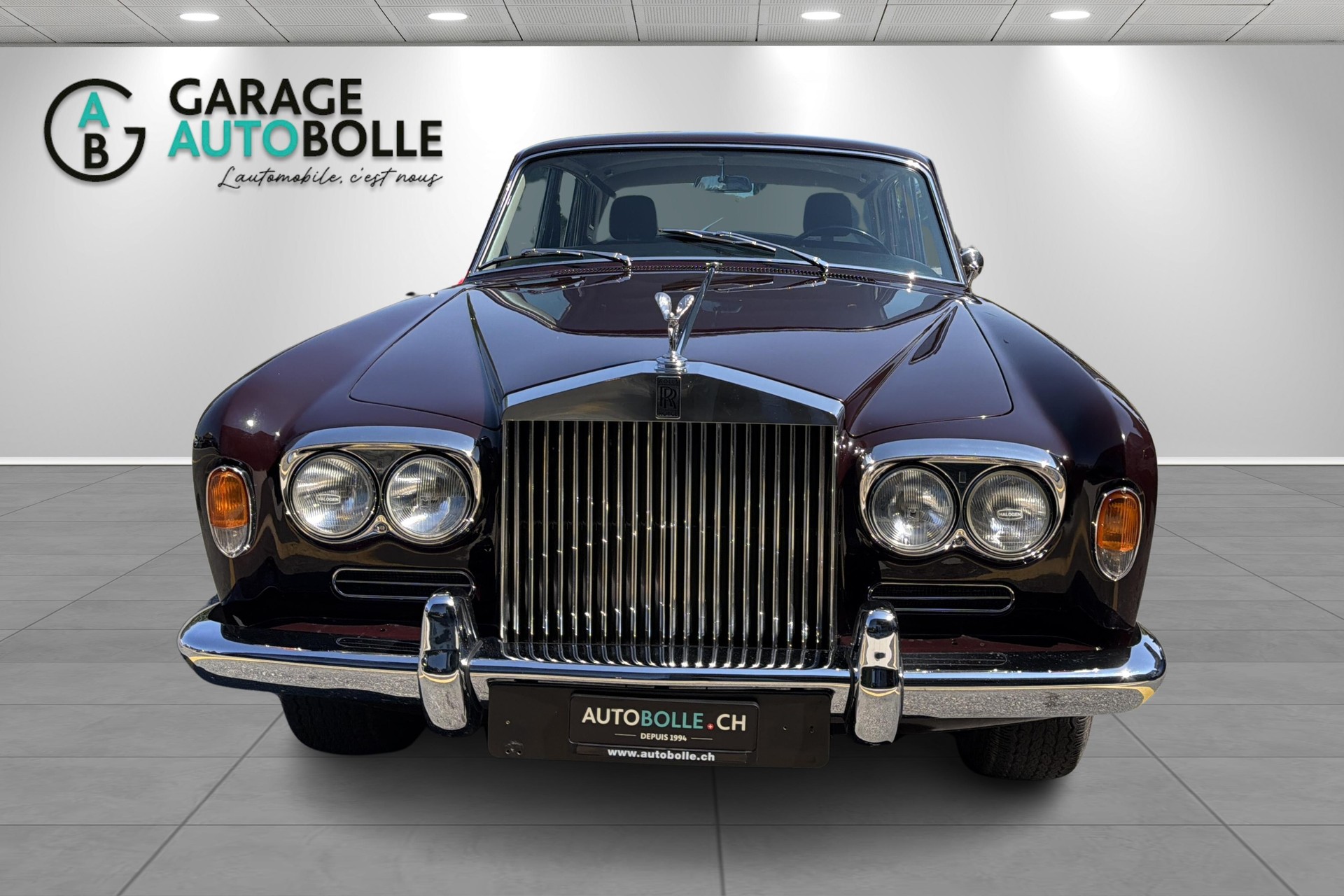 ROLLS-ROYCE Silver Shadow-showroom-element-1