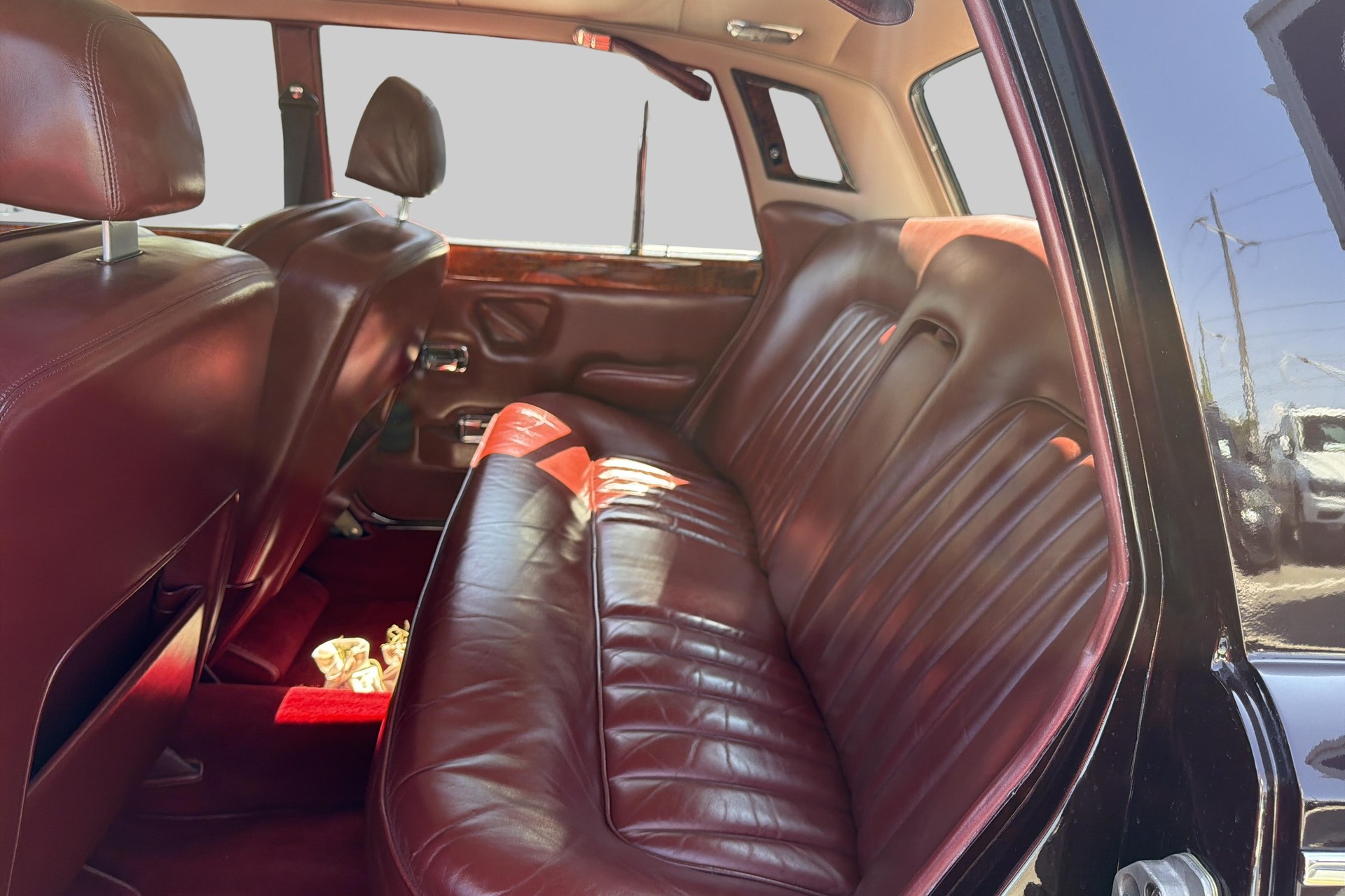 ROLLS-ROYCE Silver Shadow-image-15