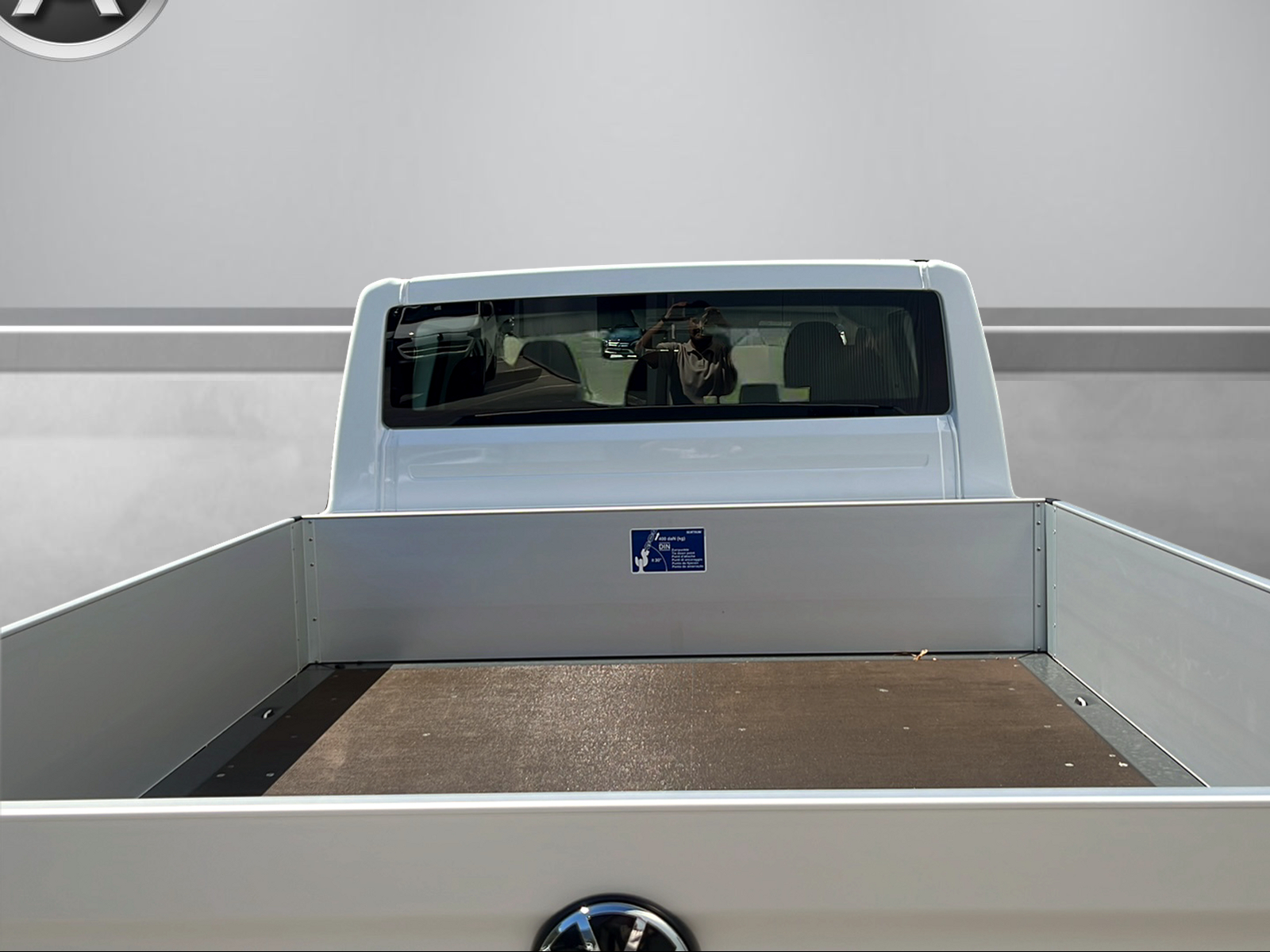 VW Transporter Kombi 2.0 TDI 4Motion Automat-image-7