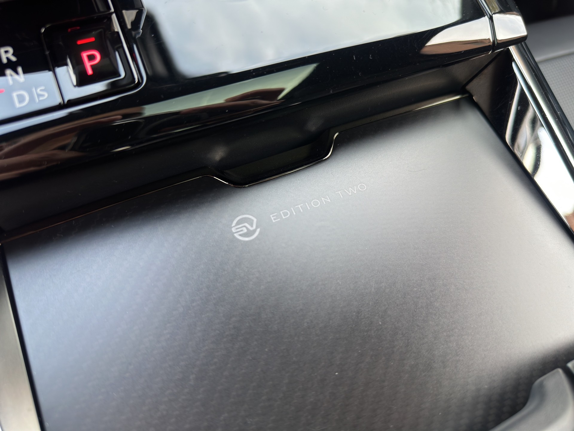 LAND ROVER RR Sport P635 Edition TWO Carbon-image-26