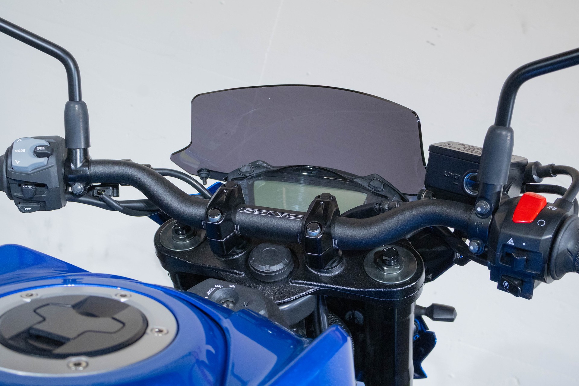 SUZUKI GSX-S 750 L7-M0-image-6