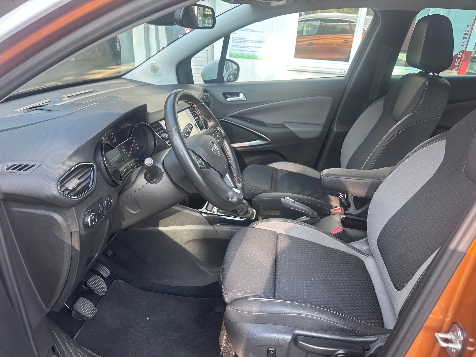 OPEL Crossland X 1.2i TP Excellence-image-9