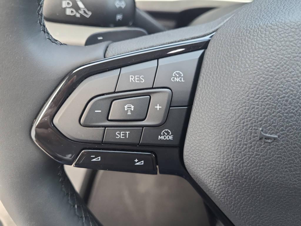 FORD Tourneo Connect 2.0 EcoBlue 122 Titanium-image-13