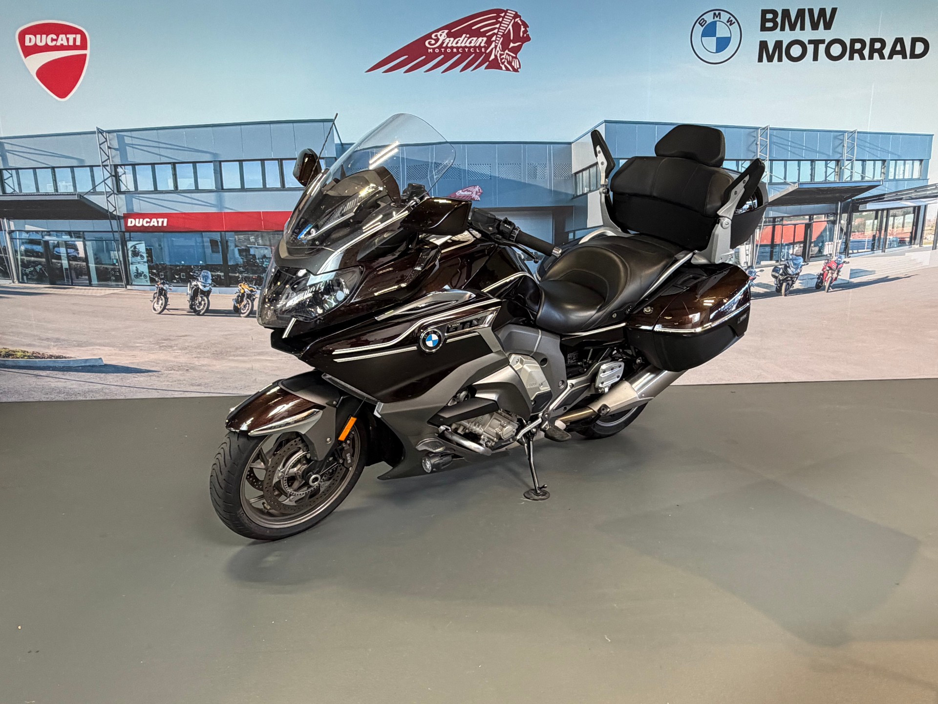 BMW K 1600 GTL EN DÉPÔT VENTE-showroom-element-2