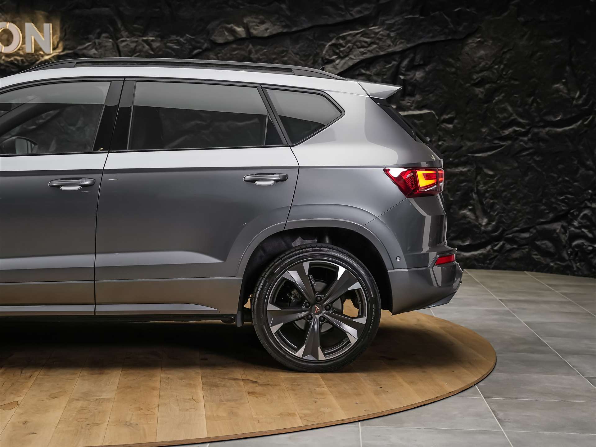 CUPRA Ateca 1.5TSI DSG *Werksgarantie*Lenkradheizung*LED Scheinwerfer*-image-16