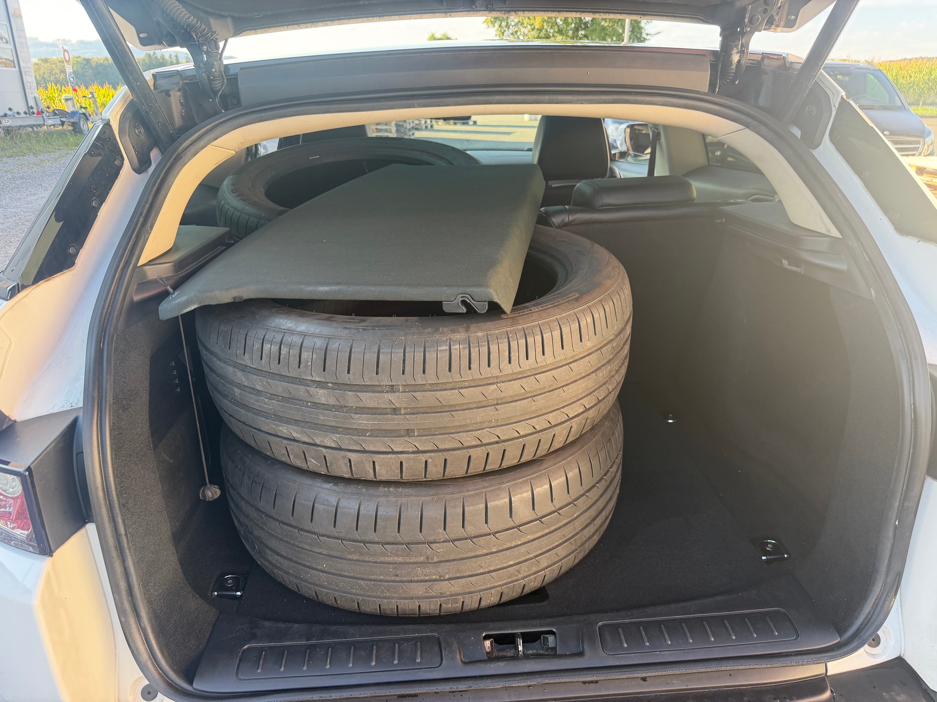 LAND ROVER Range Rover Evoque 2.2 TD4 Pure AT6-image-10