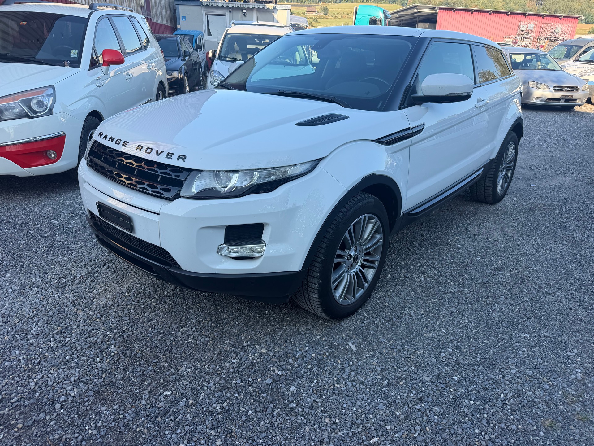 LAND ROVER Range Rover Evoque 2.2 TD4 Pure AT6-image-1