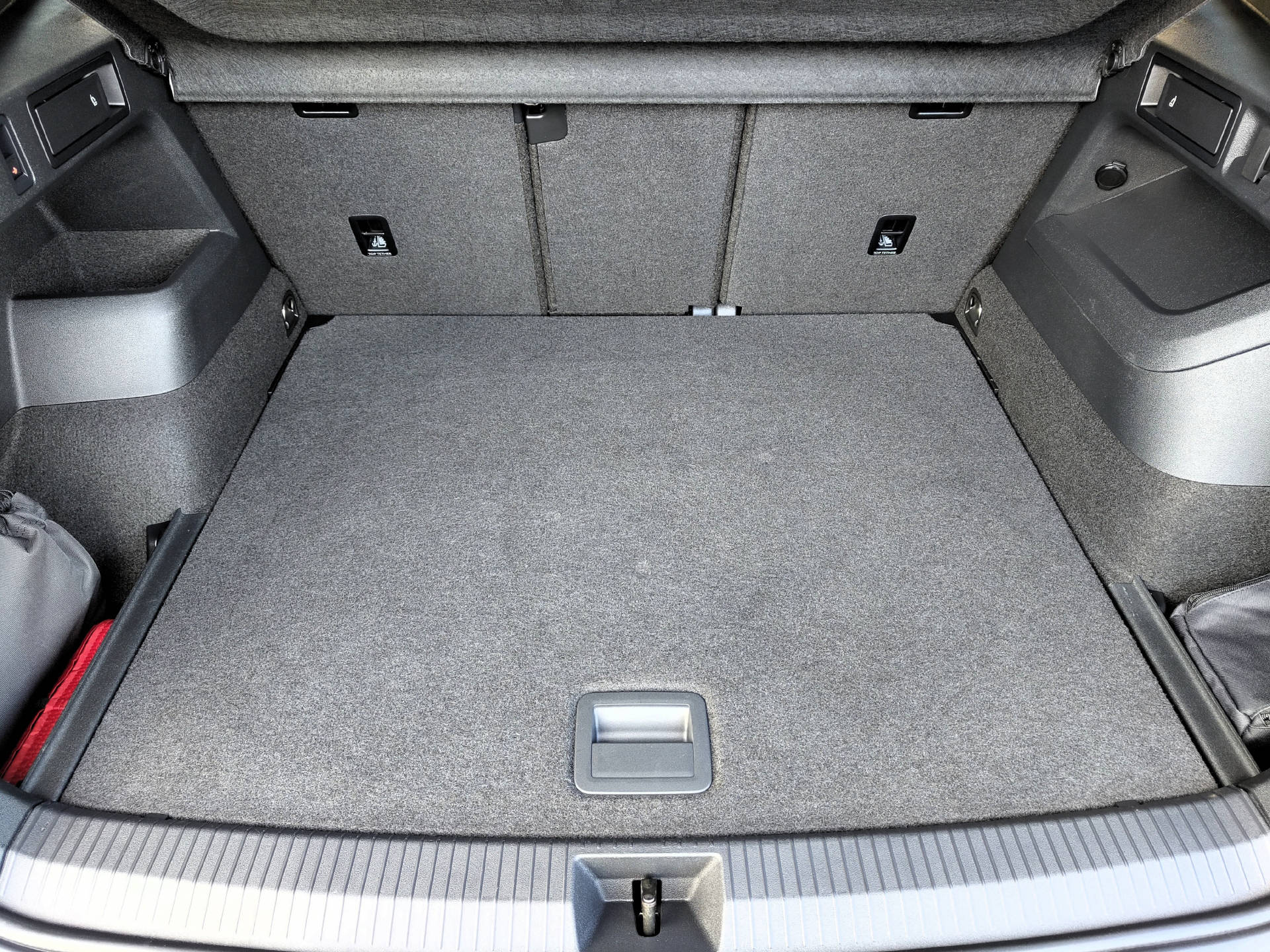 VW Tiguan 2.0 TSI R-Line DSG 4Motion-image-14