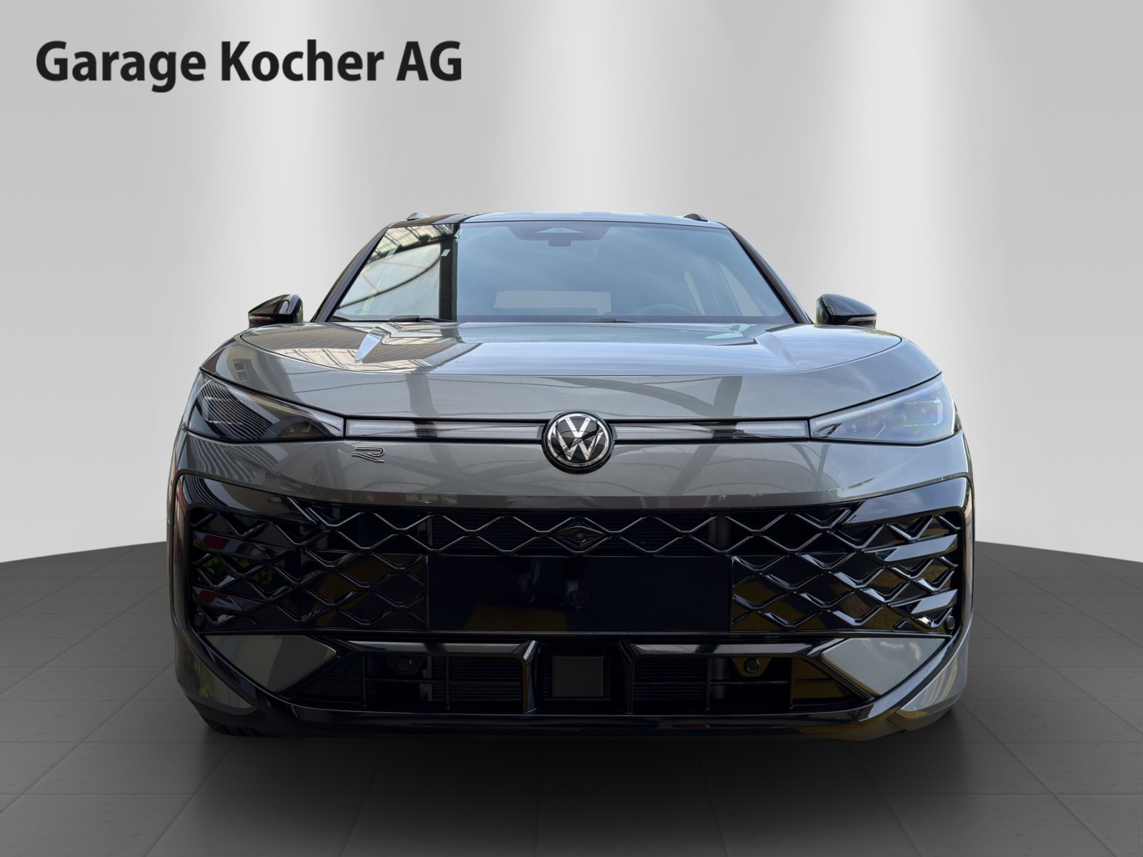 VW T-Roc 1.5 eTSI mHEV R-Line DSG-image-1