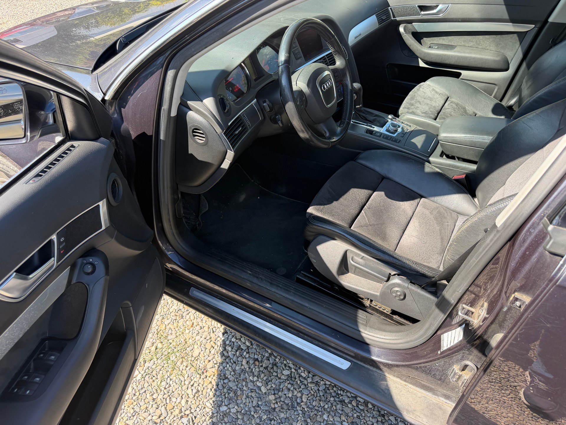 AUDI A6 Avant 2.7 V6 TDI quattro tiptronic-image-5