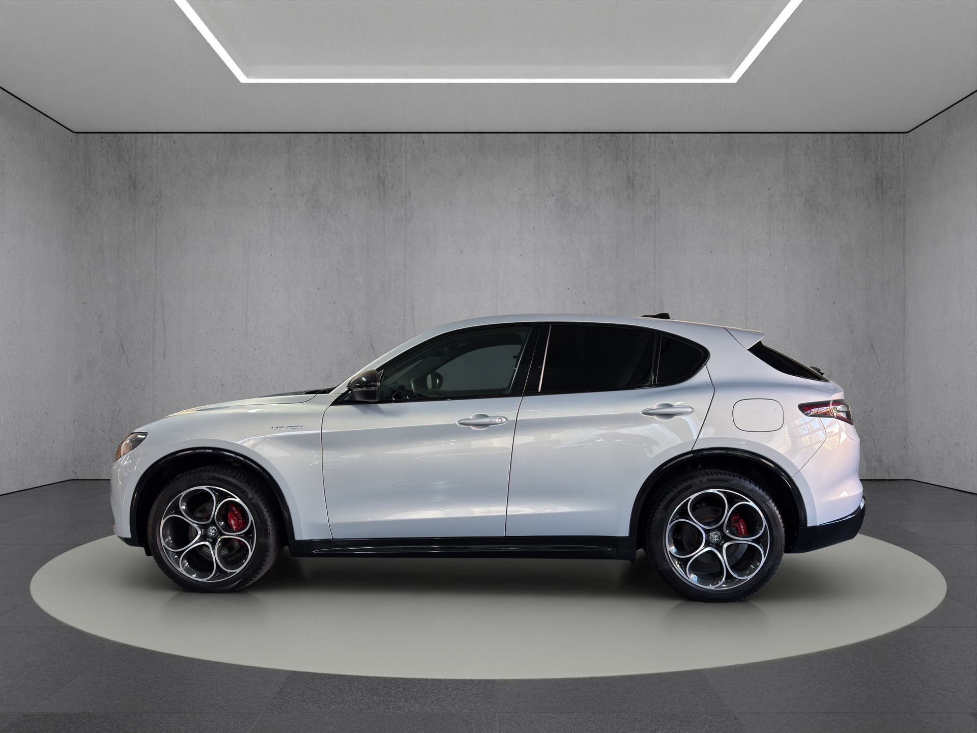 ALFA ROMEO Stelvio 2.0 Veloce Pack Premium Q4 AT8 "Volleder-Harman Kardon-ADAS Plus"-image-2