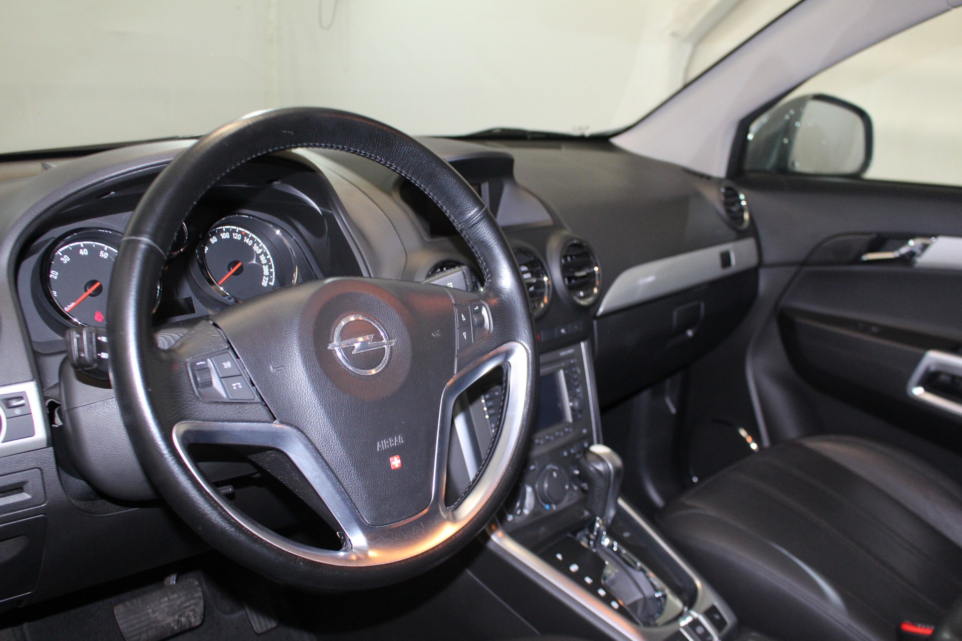 OPEL Antara 2.4 ecoT Cosmo-image-11